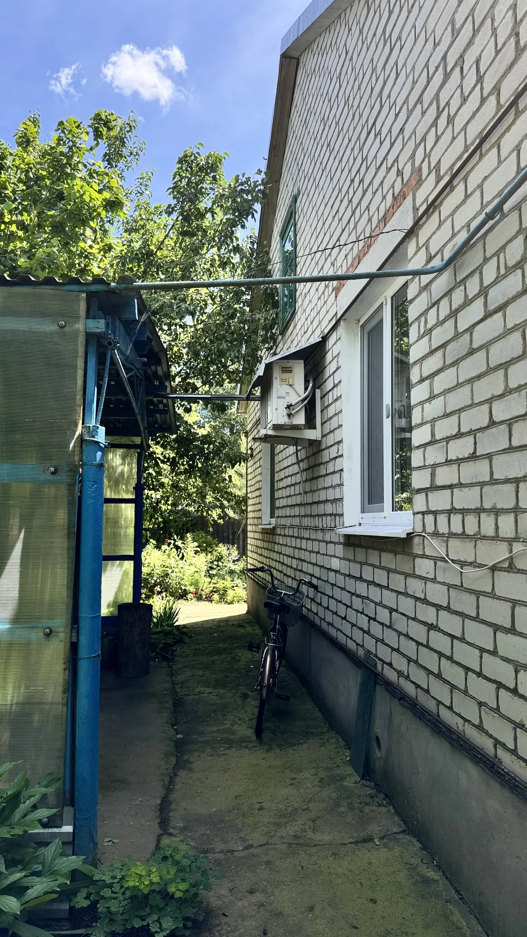 Кирпичный дом 103,7 м² , 20 соток с садом - миниатюра 2