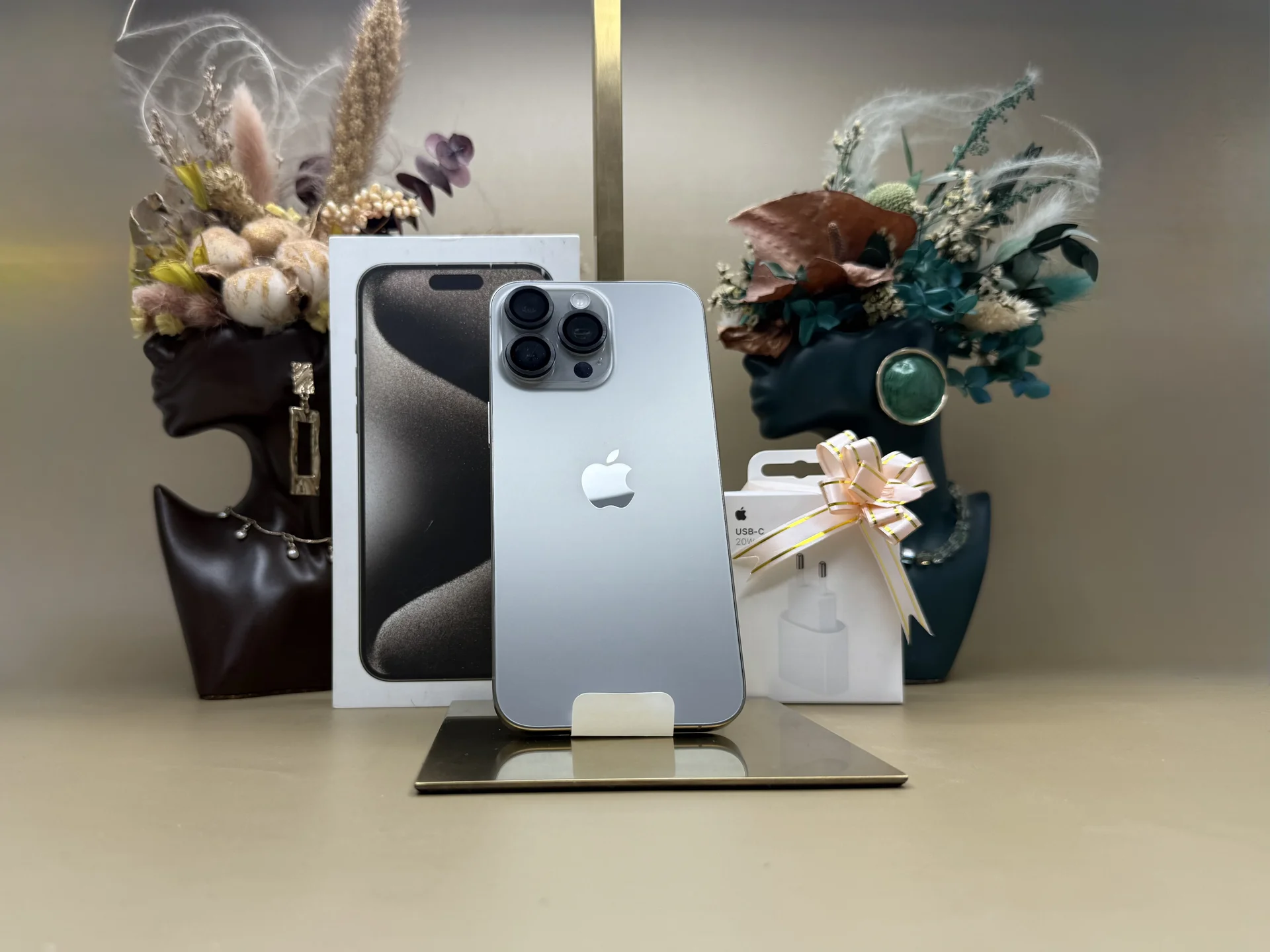 iPhone 15 Pro Max 256Gb - миниатюра 4