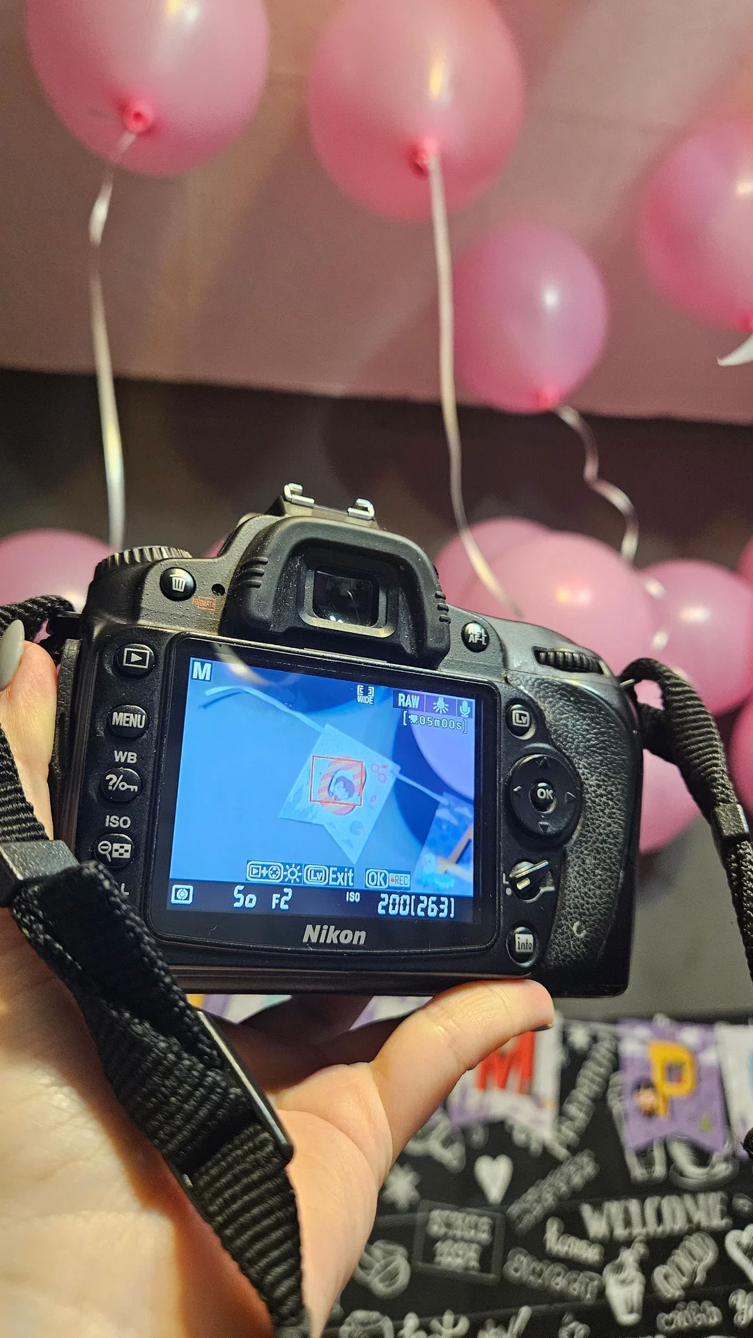 Фотоаппарат nikon d90 на портретнике - миниатюра 3