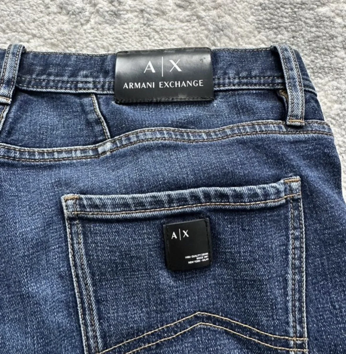Джинсы Armani exchange - миниатюра 3