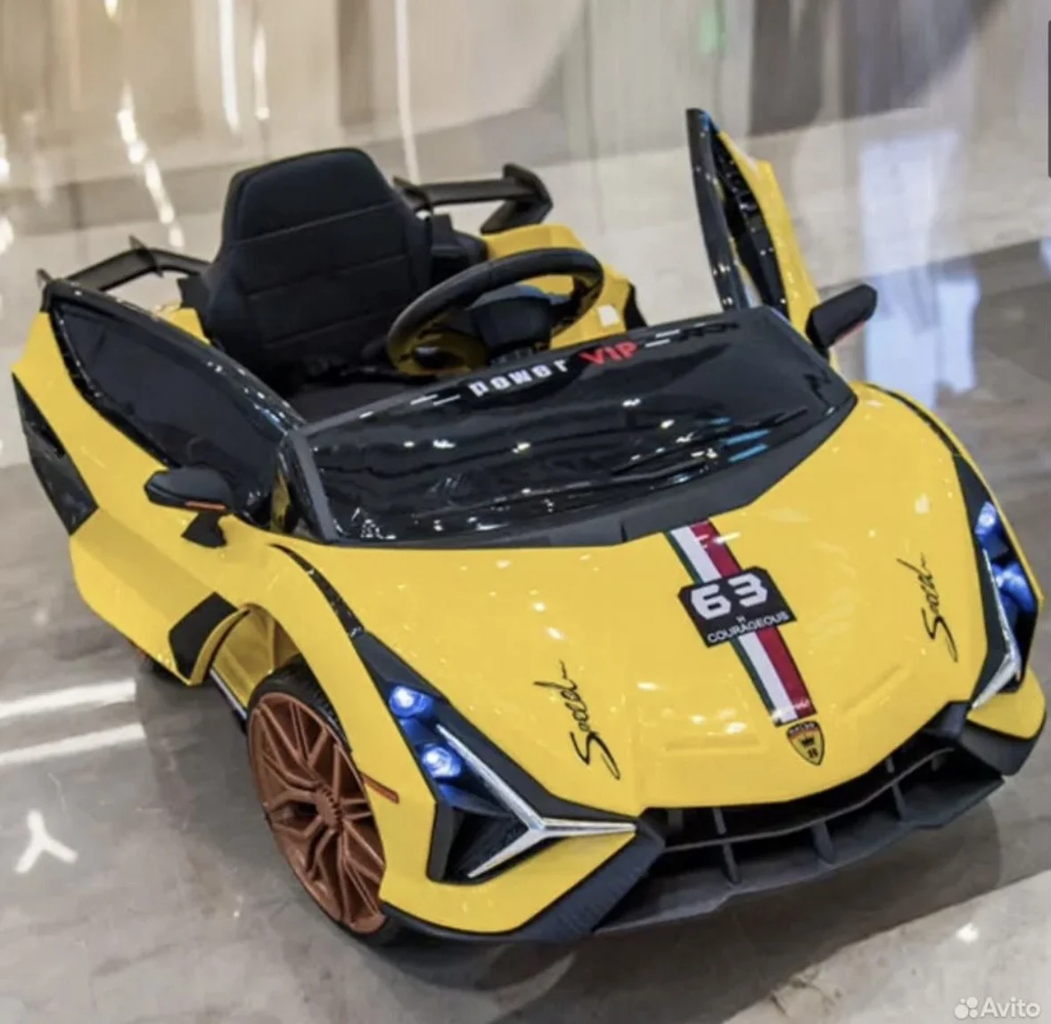 электромобиль lamborghini - миниатюра 3