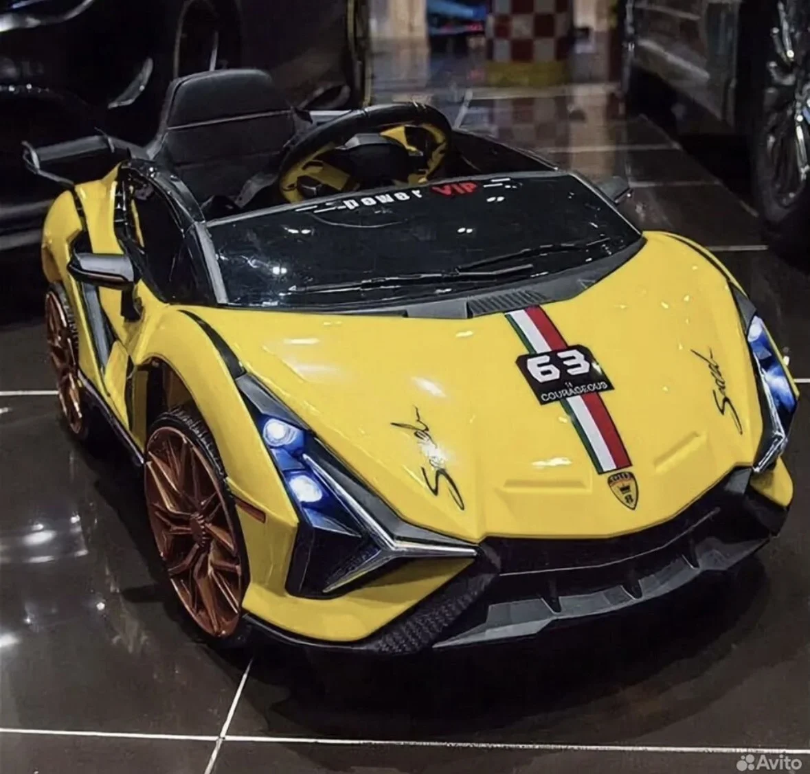 электромобиль lamborghini - миниатюра 4