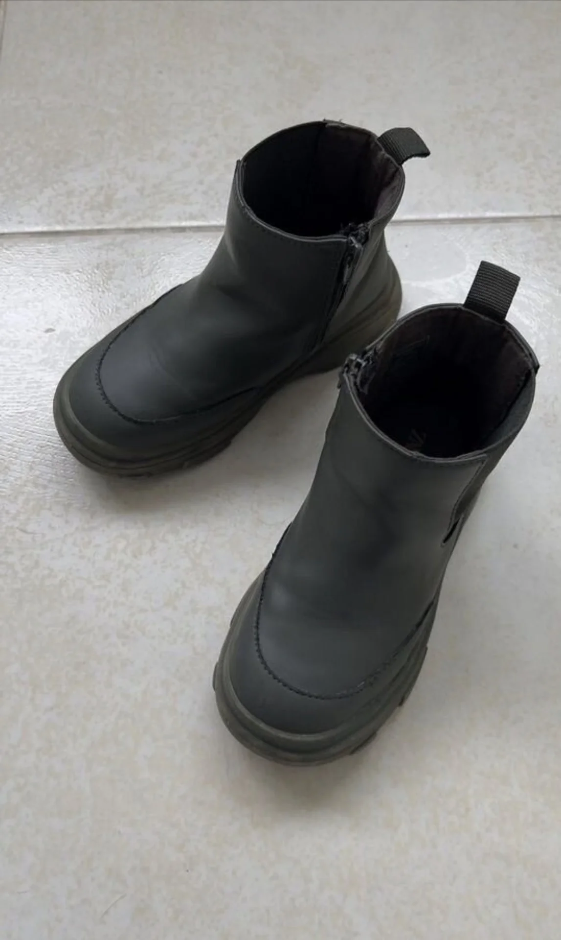 Ботинки Zara детские 26р - миниатюра 2