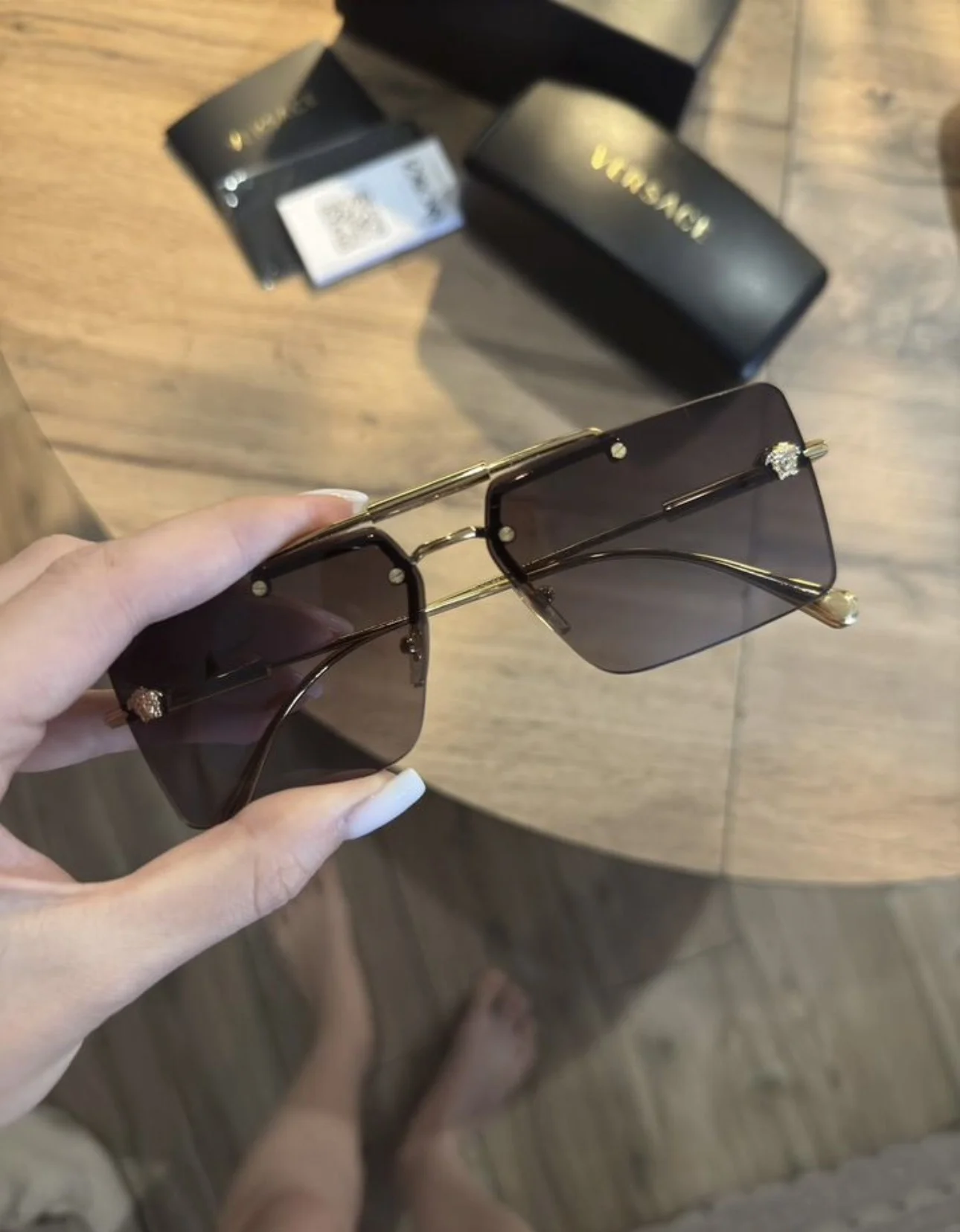 Очки солнцезащитные Versace унисекс - изображение 1