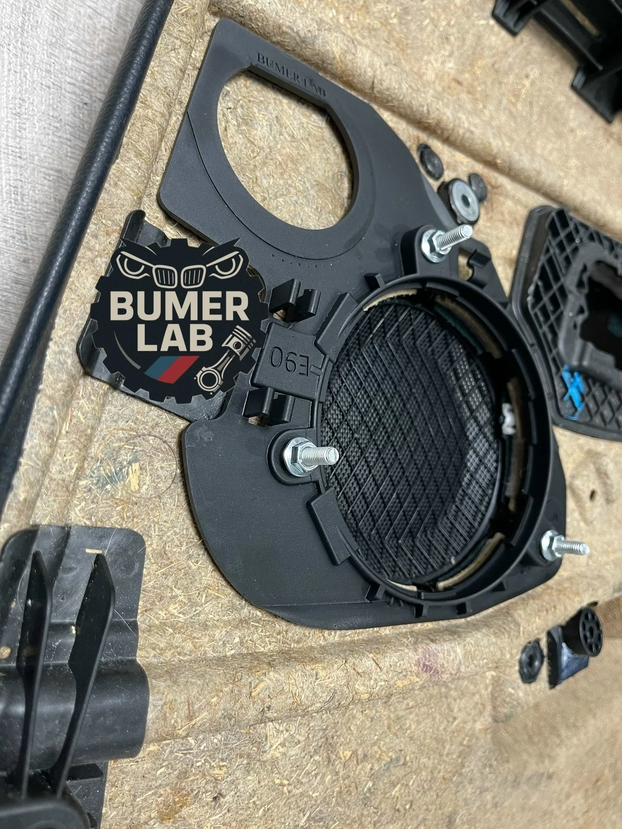 Адаптер задних динамиков Harman Kardon E90 комплект - миниатюра 8