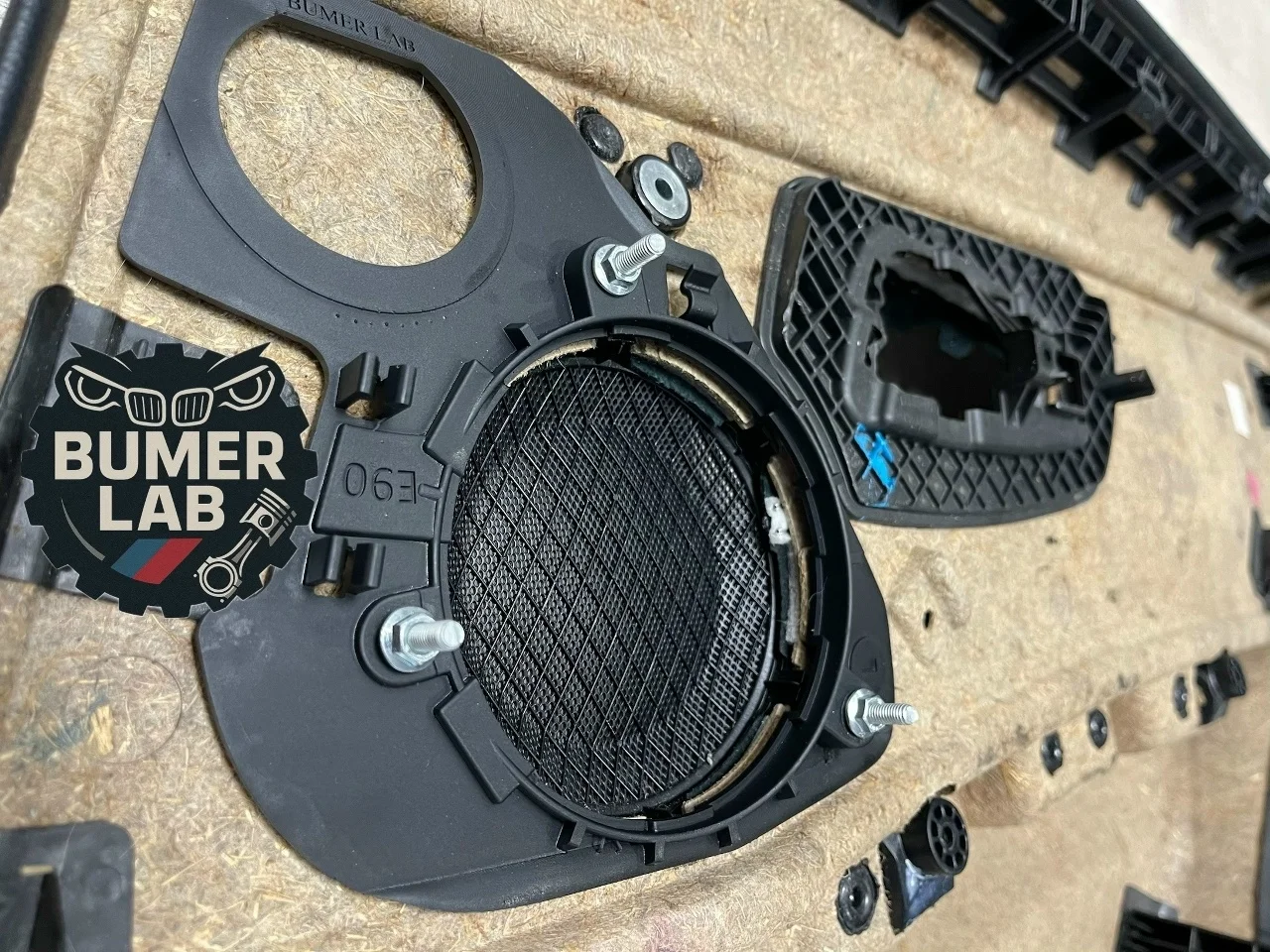 Адаптер задних динамиков Harman Kardon E90 комплект - миниатюра 10
