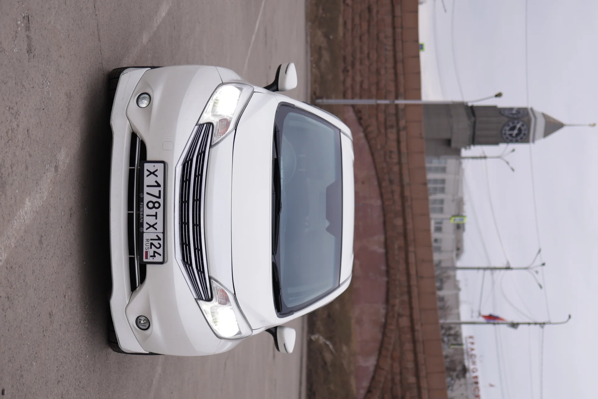 Nissan Note 2015 - миниатюра 5