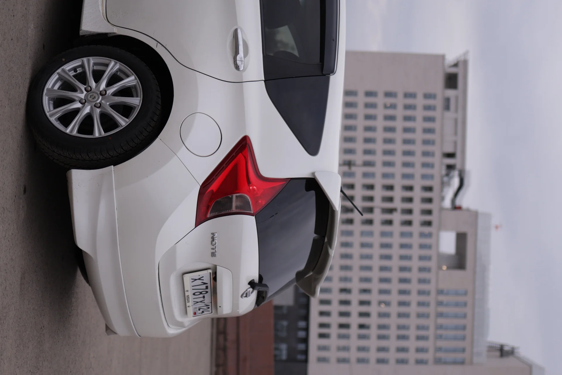 Nissan Note 2015 - миниатюра 16