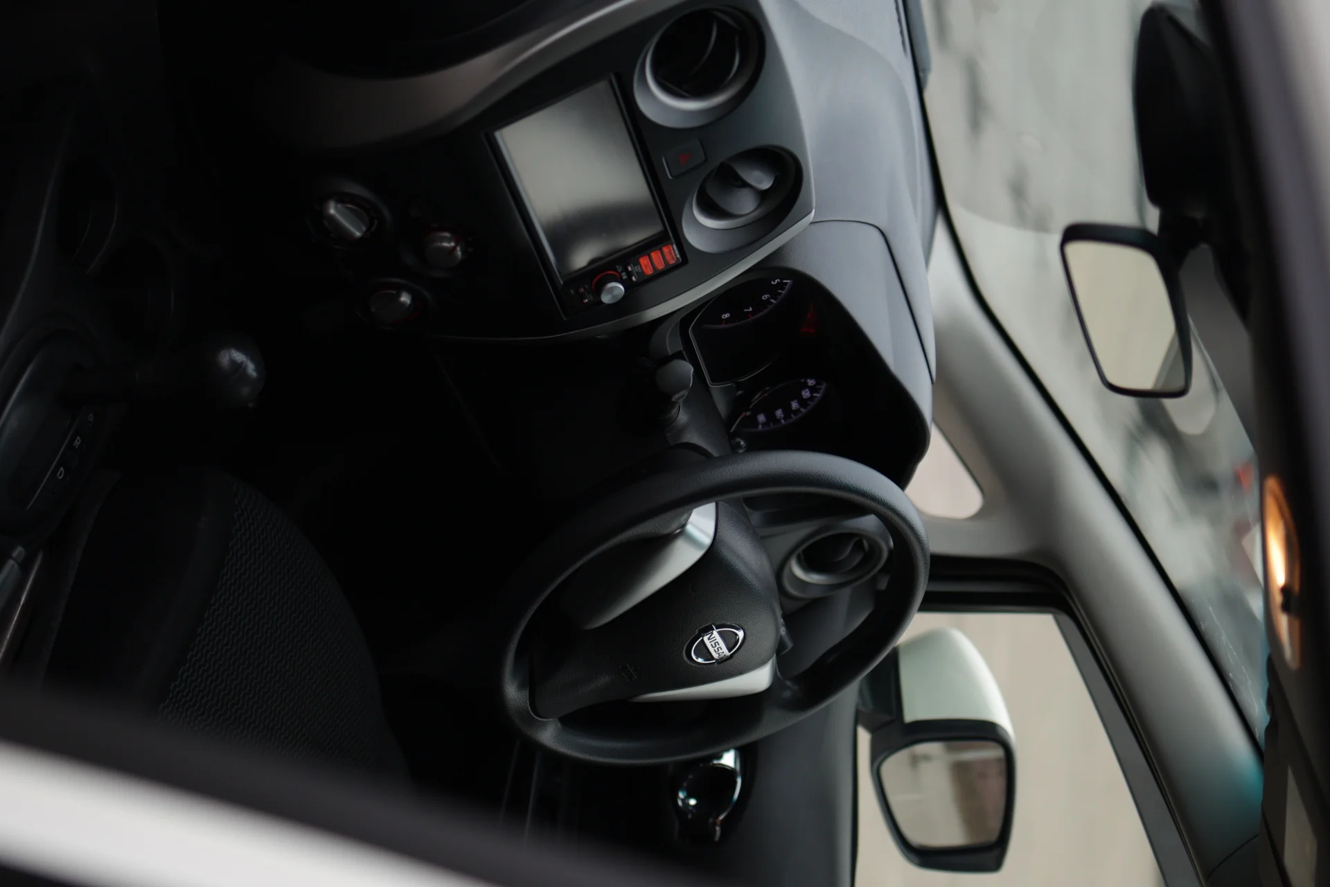 Nissan Note 2015 - миниатюра 23