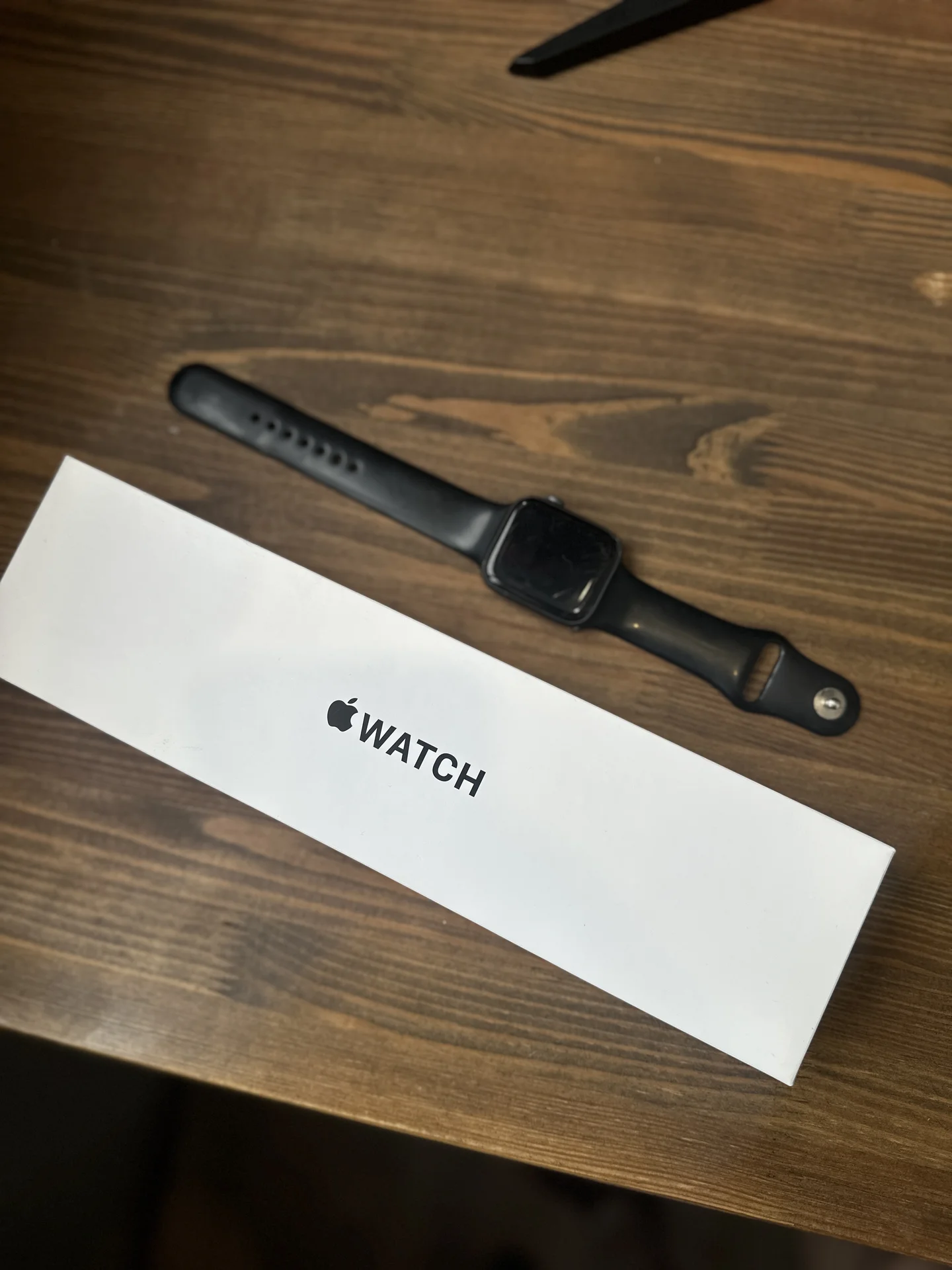 Часы apple watch se 44mm (space gray)