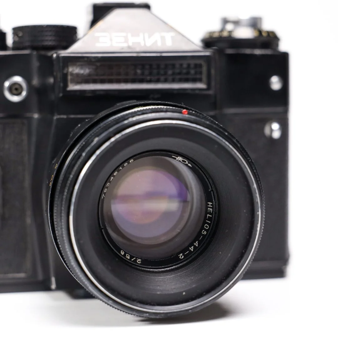Фотоаппарат Зенит 11 + Гелиос 44-2 - миниатюра 3