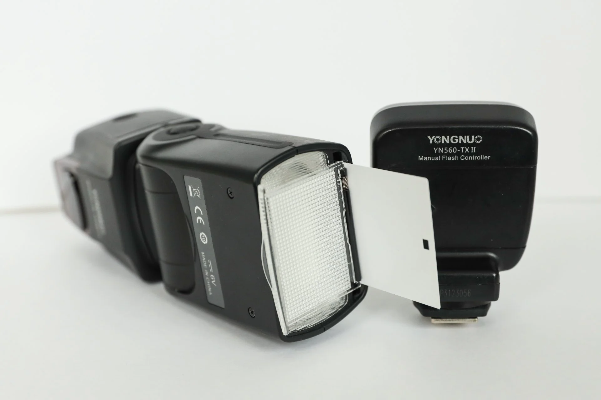 Комплект вспышка YONGNUO YN560 IV + синхронизатор YN560-TX II - миниатюра 2