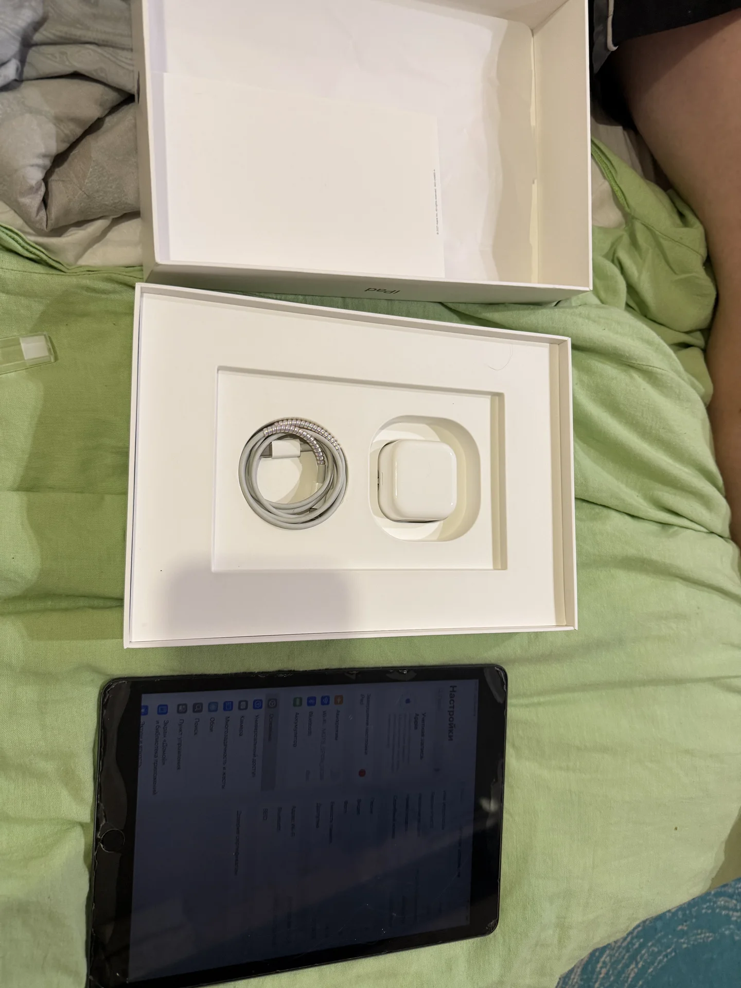 iPad 10.2 64 Gb Space Grey - миниатюра 3