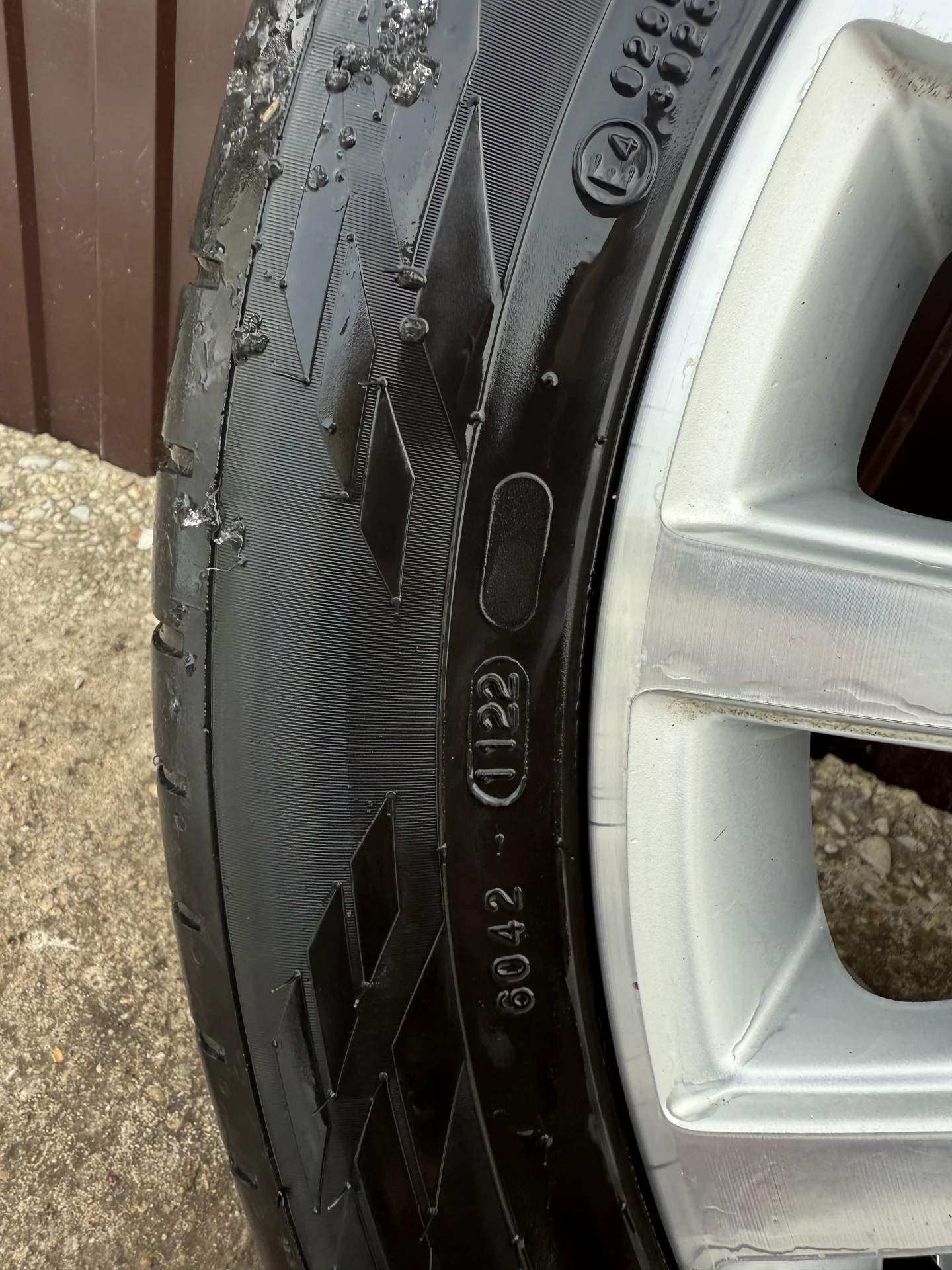 Летняя резина с дисками 255/45 R18 - миниатюра 3