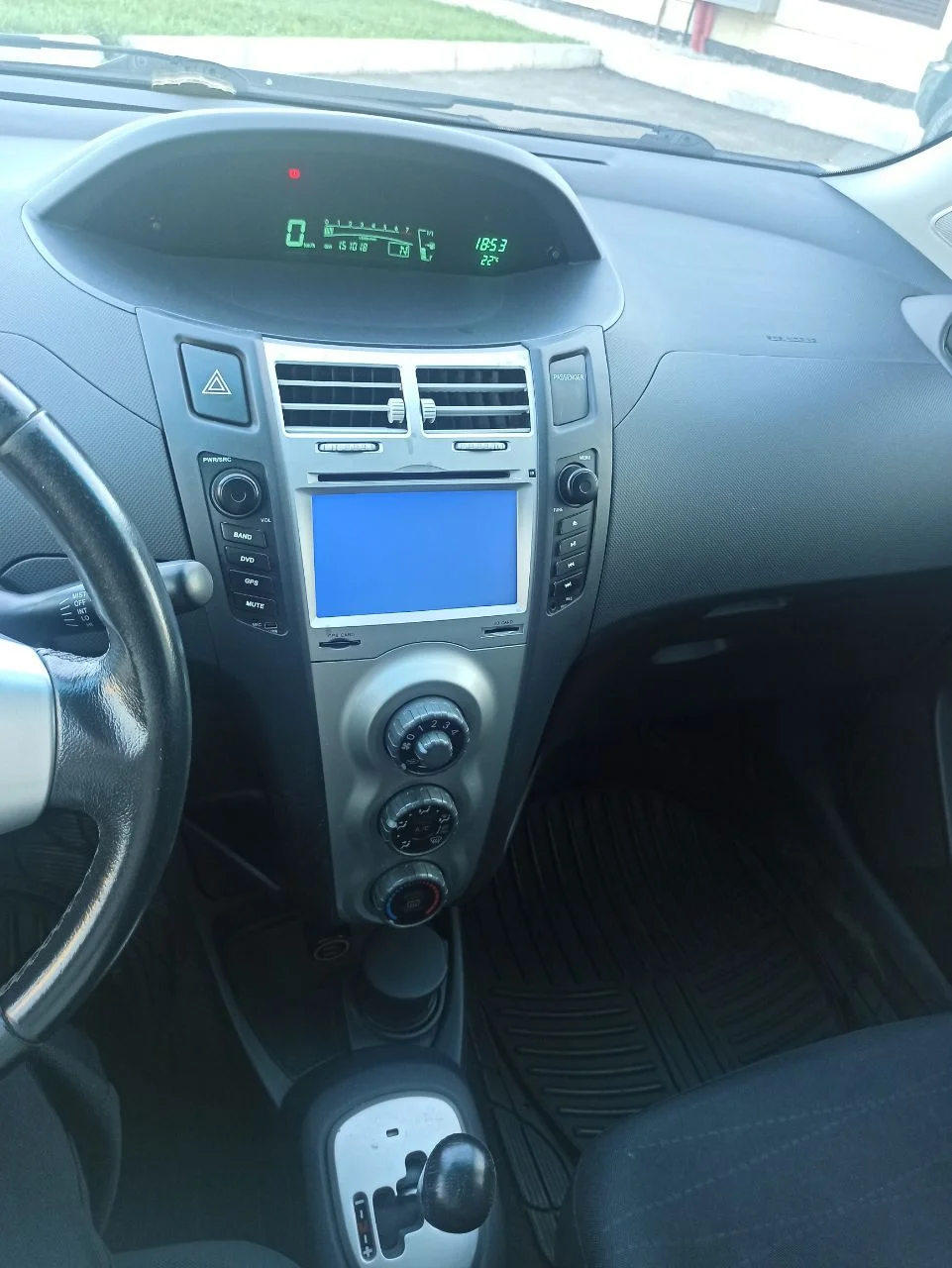 Toyota Yaris 1.3 AMT, 2007, 161 000 км - миниатюра 7