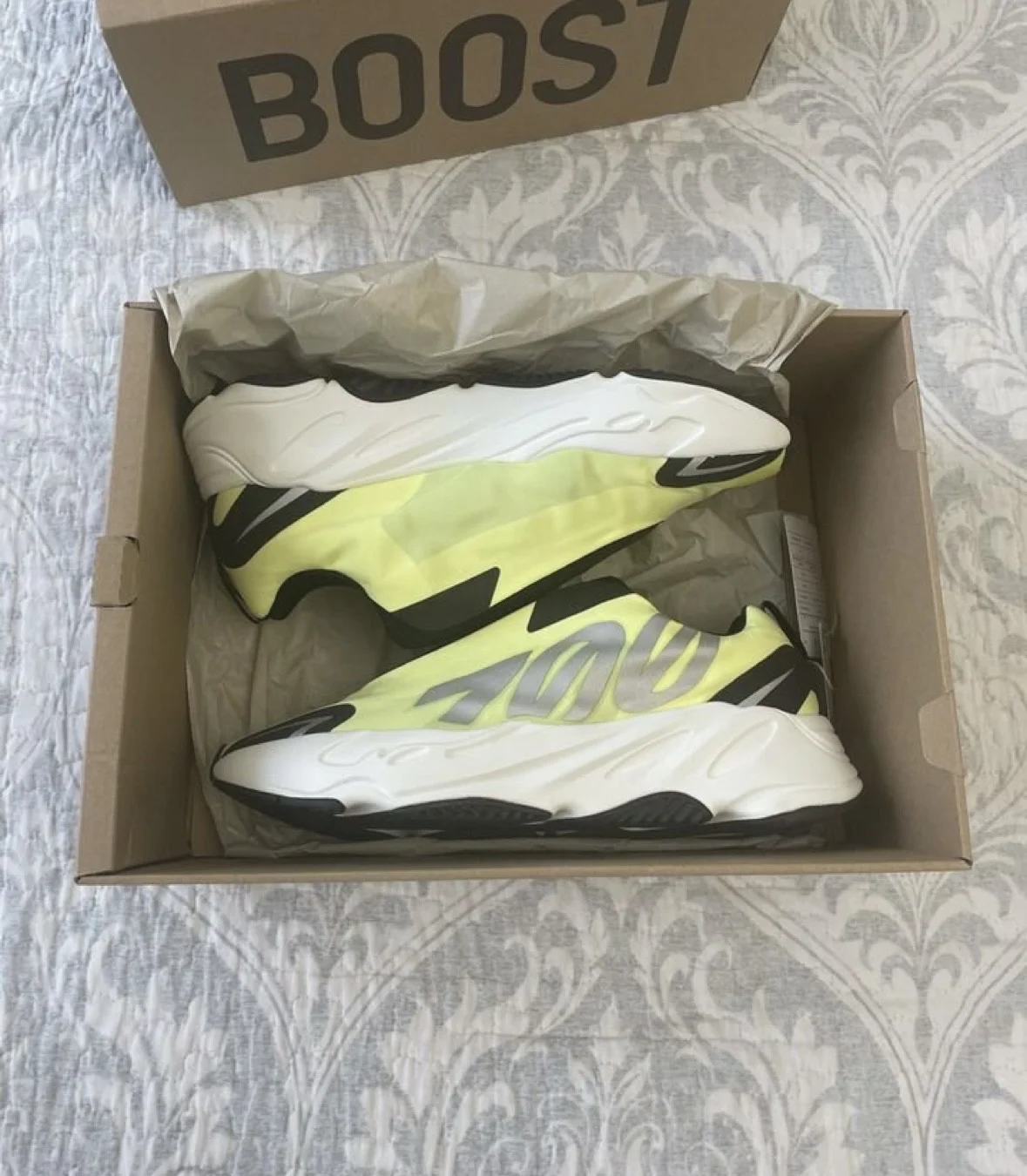 Кроссовки Adidas Yeezy Boost 700 mnvn - миниатюра 6