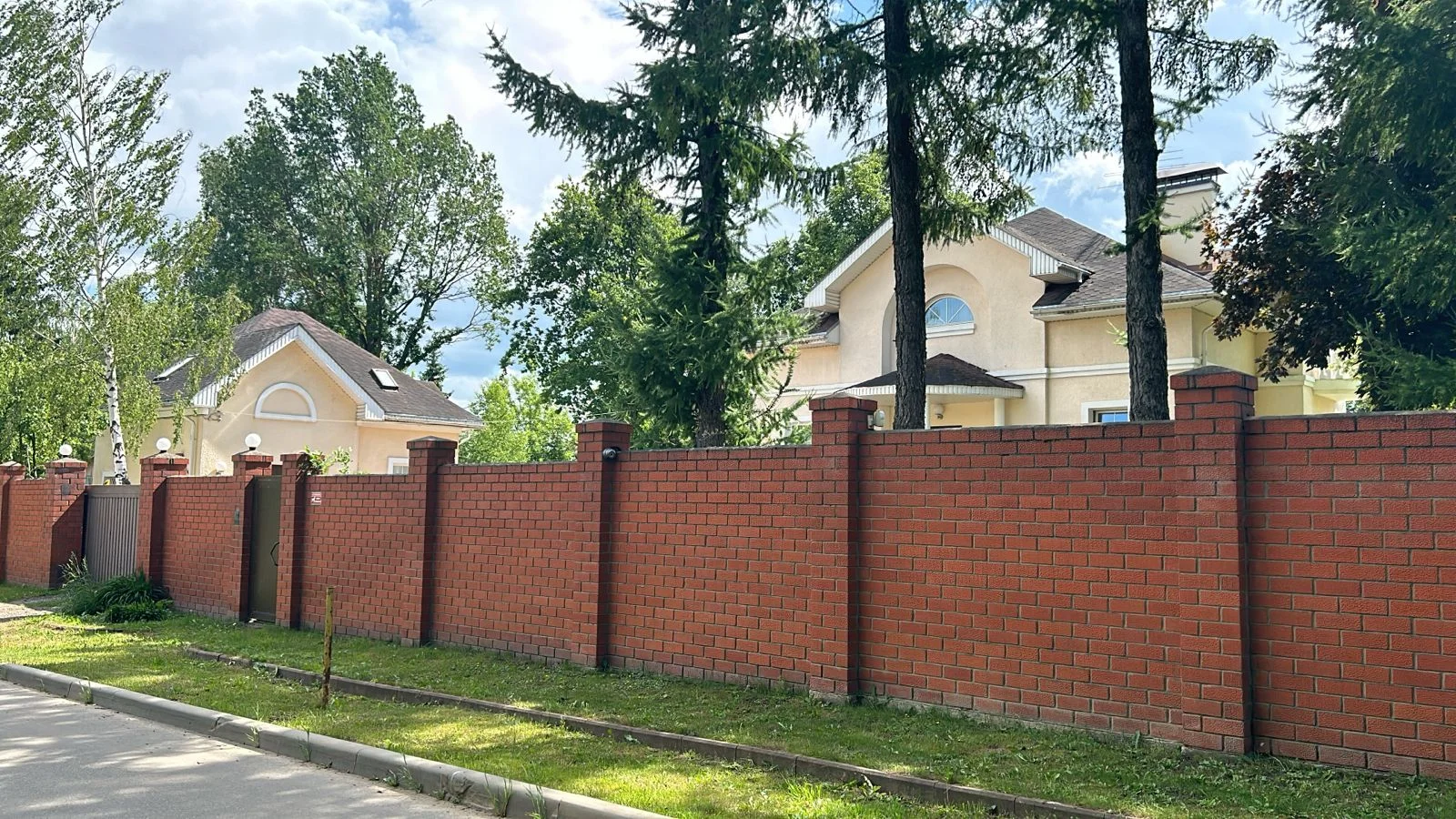 Продаю землю 5,87 га в Московской области - миниатюра 2