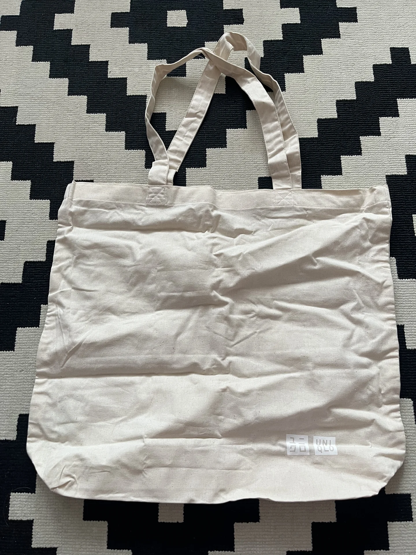 Uniqlo - изображение 1