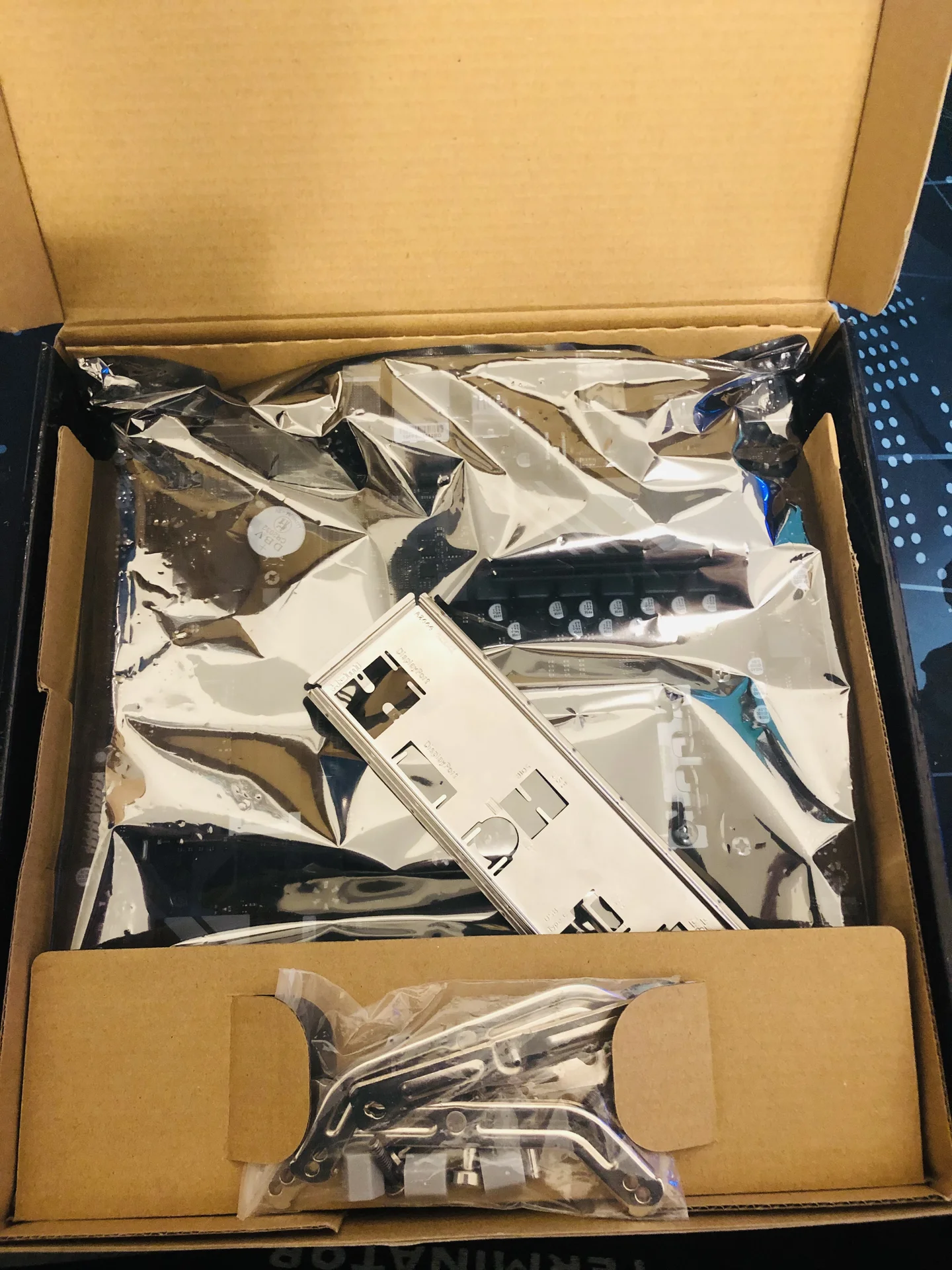 Материнская плата gigabyte b650m d3hp - миниатюра 3