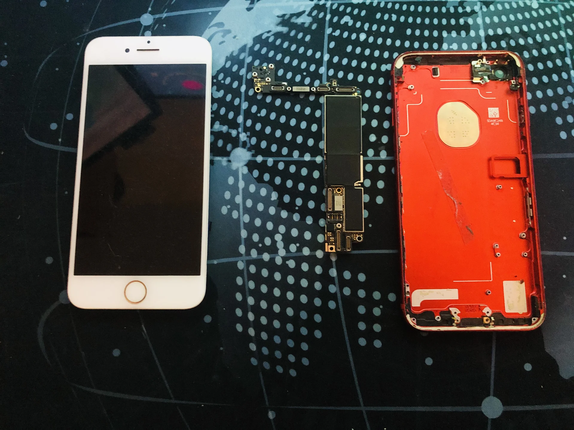 iPhone 6s - 7 в разборе - миниатюра 2