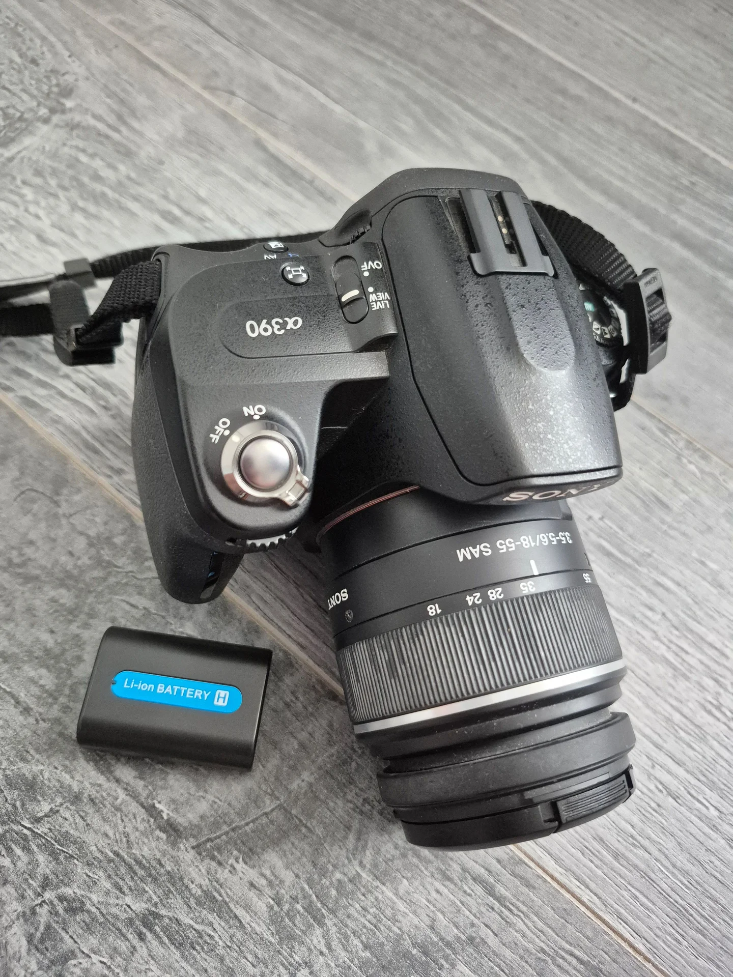 Зеркальный фотоаппарат Sony A390 - миниатюра 5