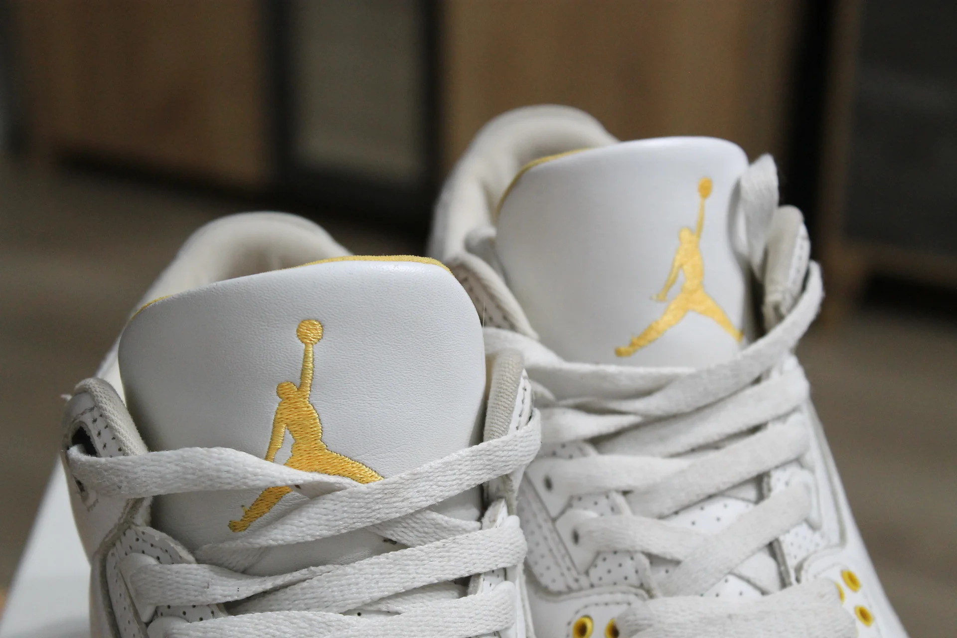 Кроссовки Air Jordan 6 40 EUR, 6 UK - миниатюра 4