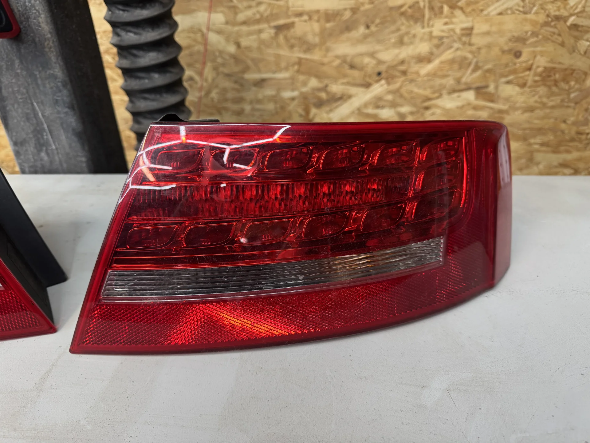 LED фонари Audi A5 8T / S5 (комплект, оригинал) - миниатюра 8