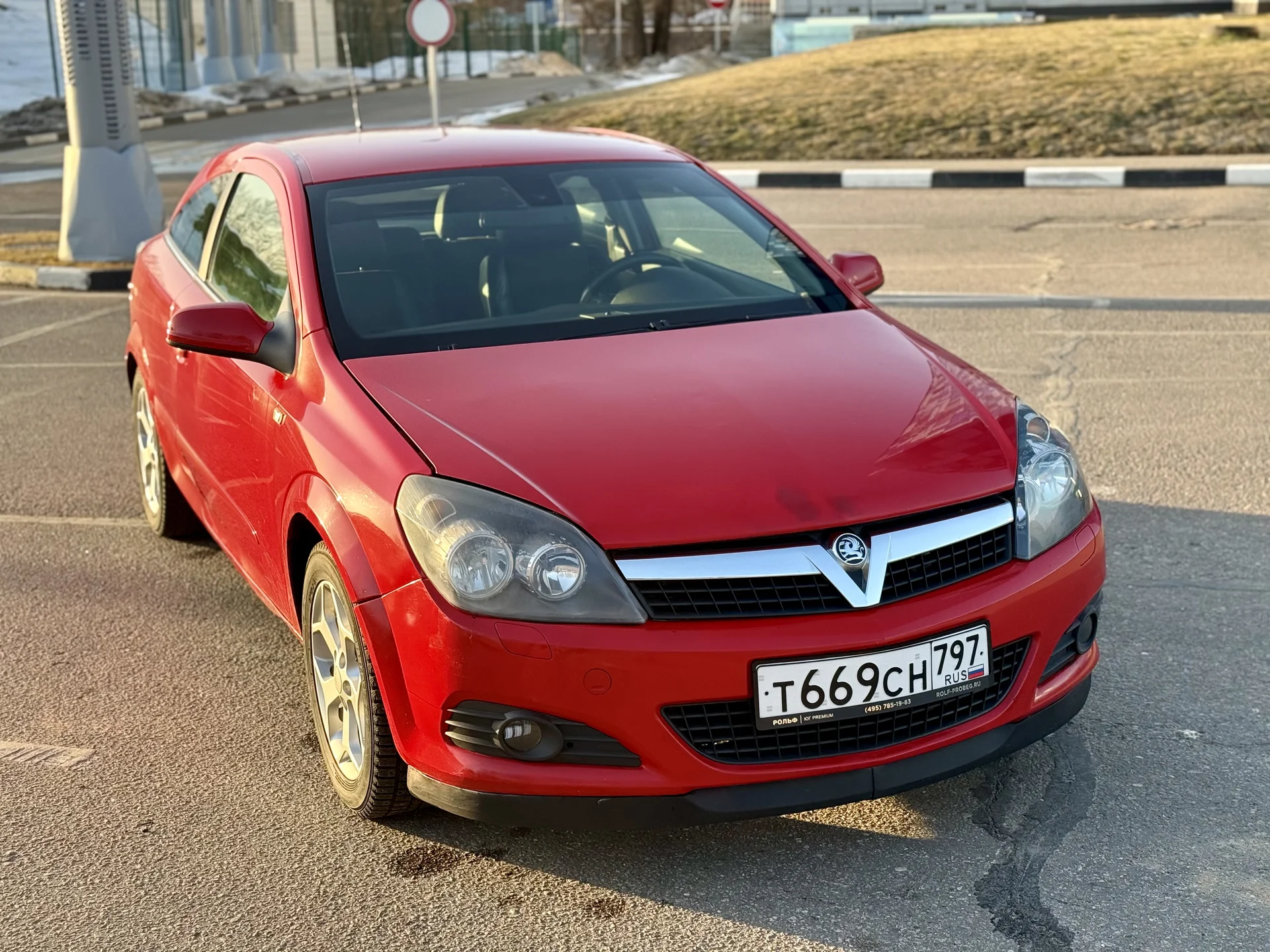 Opel Astra GTC - миниатюра 3