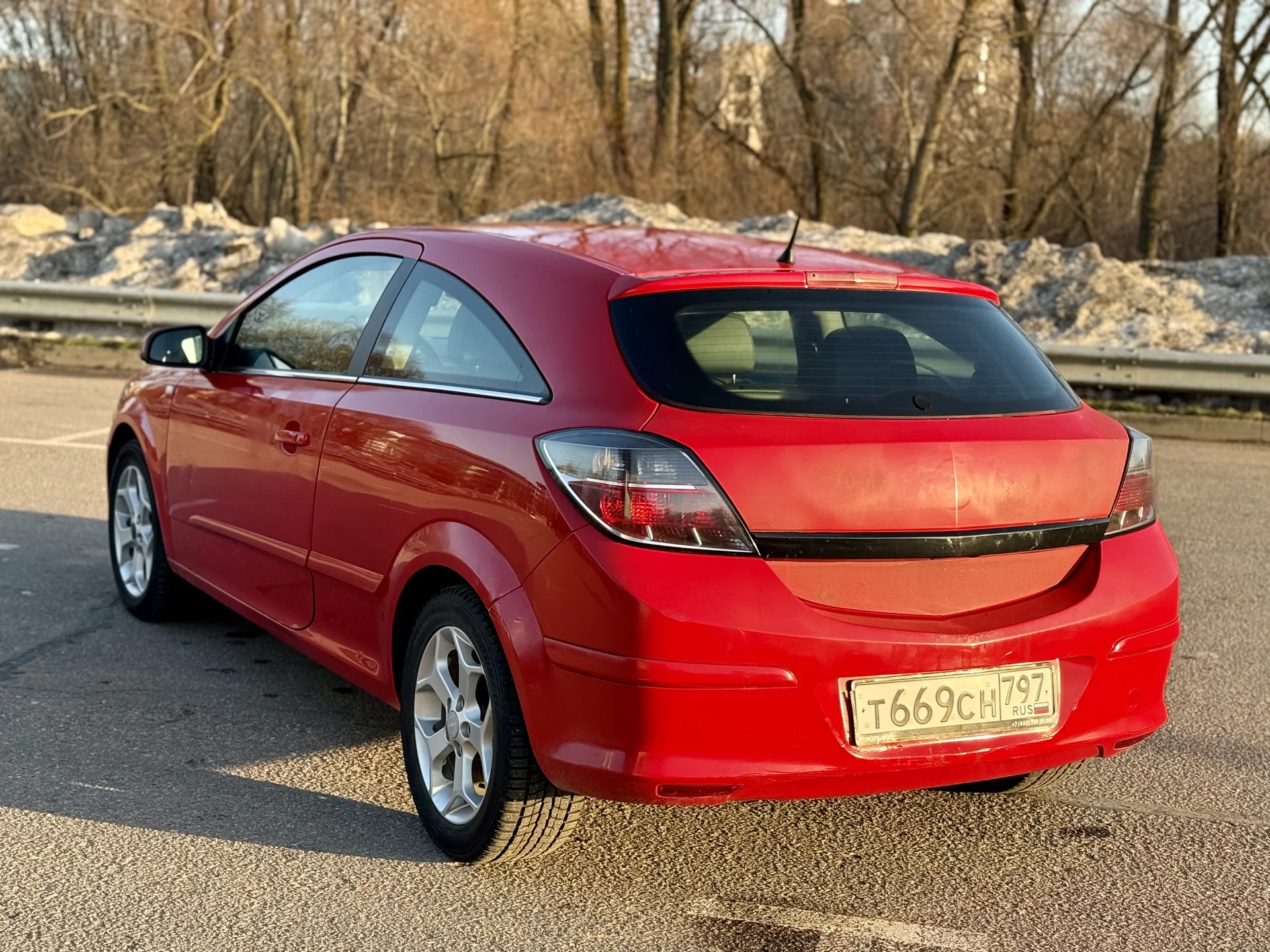 Opel Astra GTC - миниатюра 4