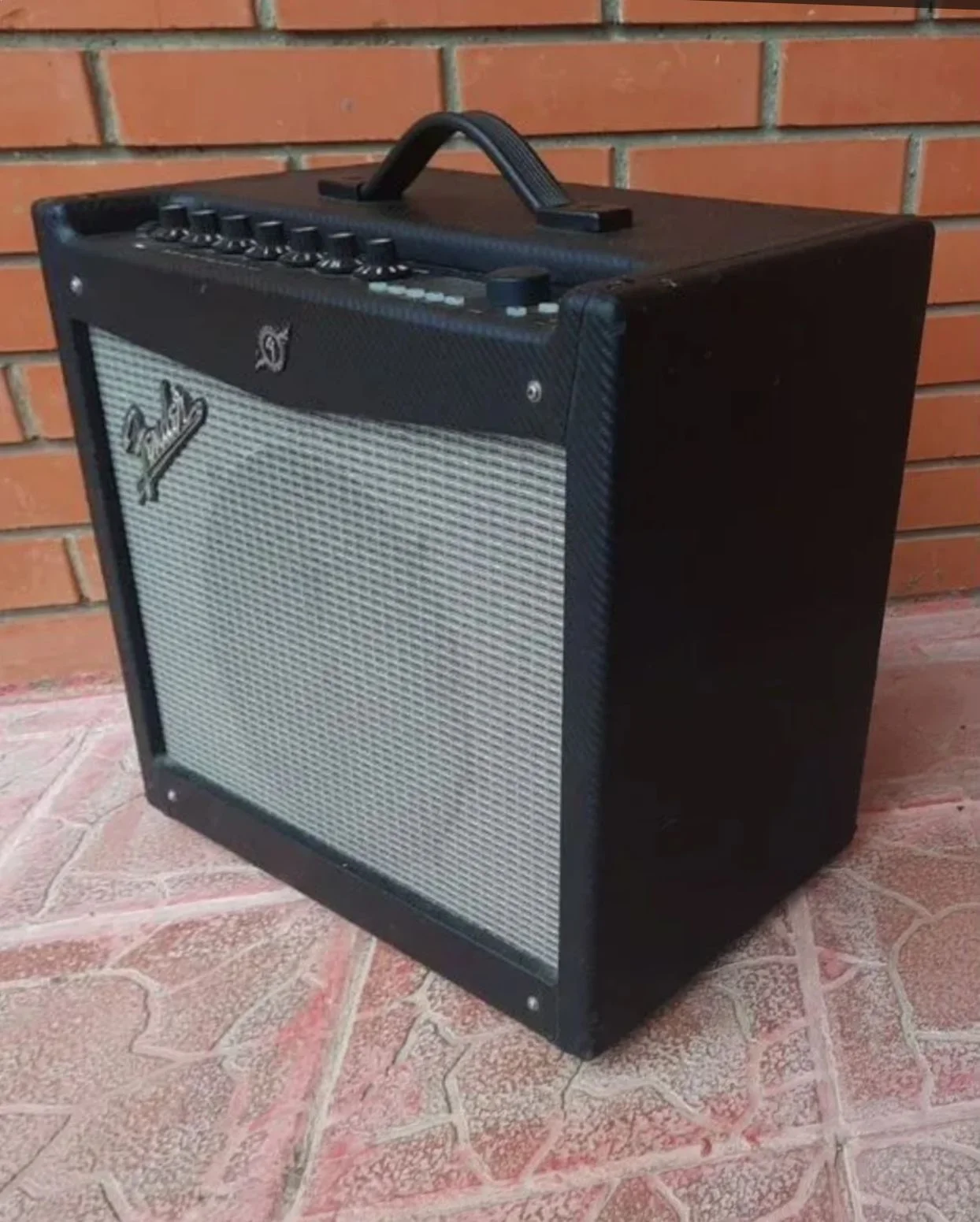 Гитарный комбоусилитель Fender Mustang III 100вт - миниатюра 3
