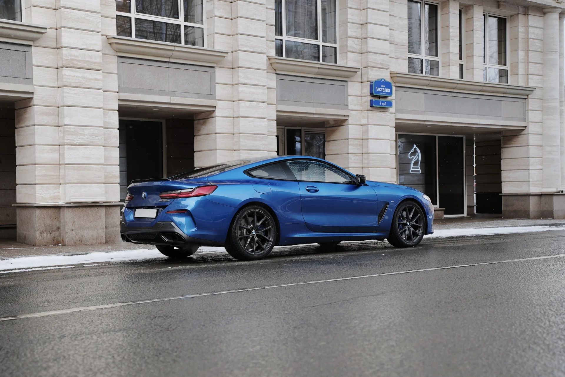 Аренда BMW m850i 530 л.с - миниатюра 4