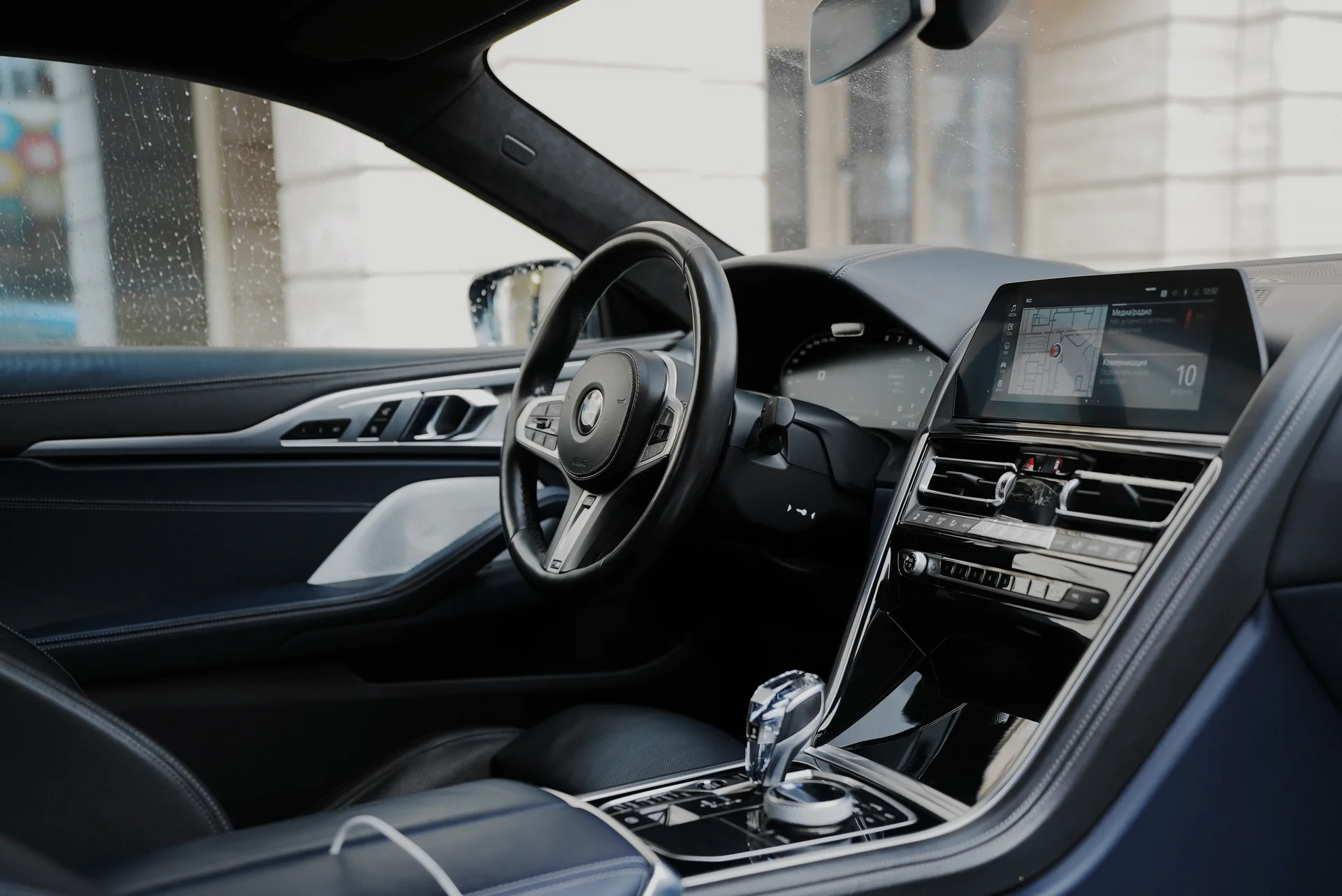 Аренда BMW m850i 530 л.с - миниатюра 9