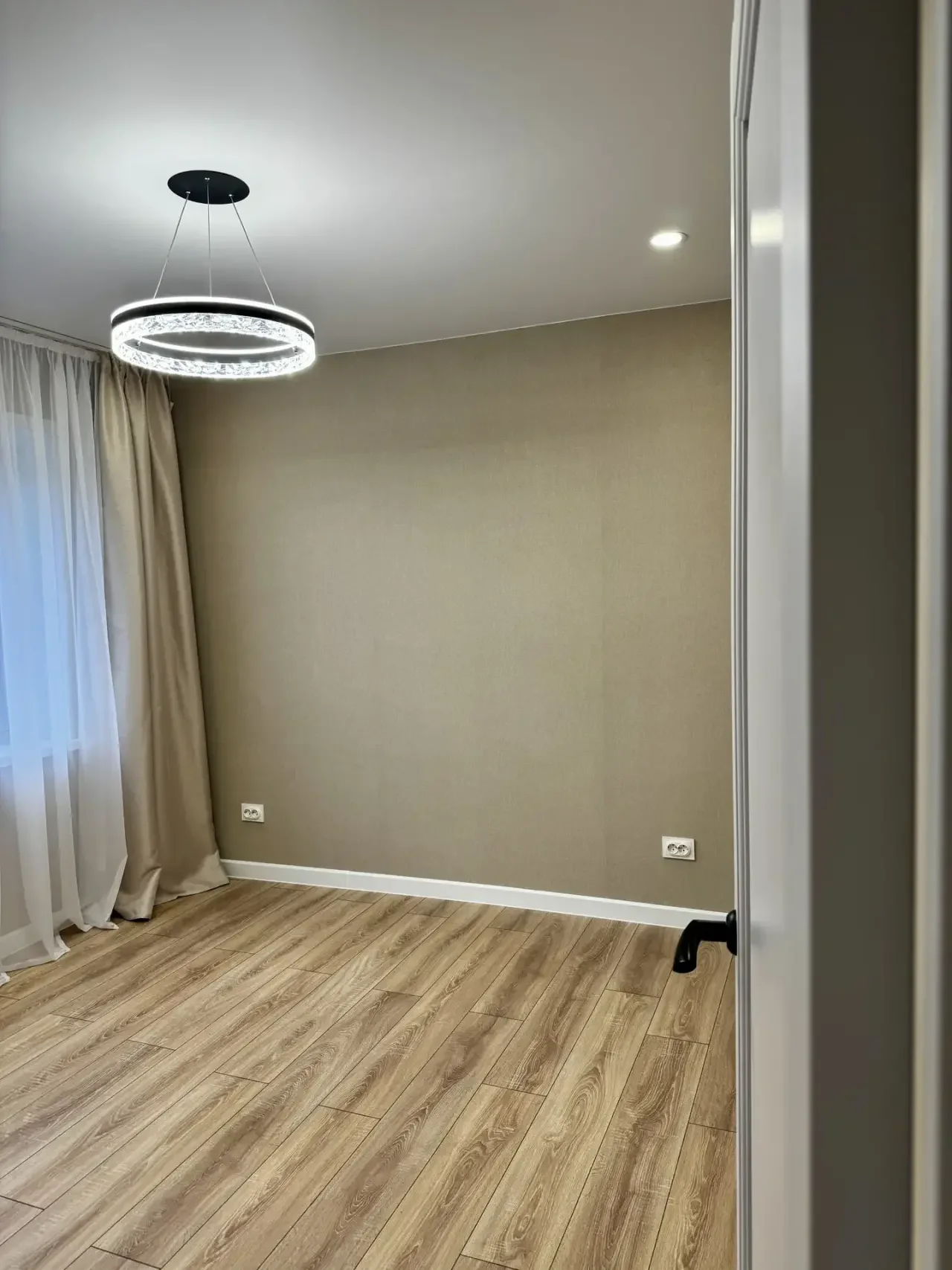 Продам квартиру - миниатюра 3