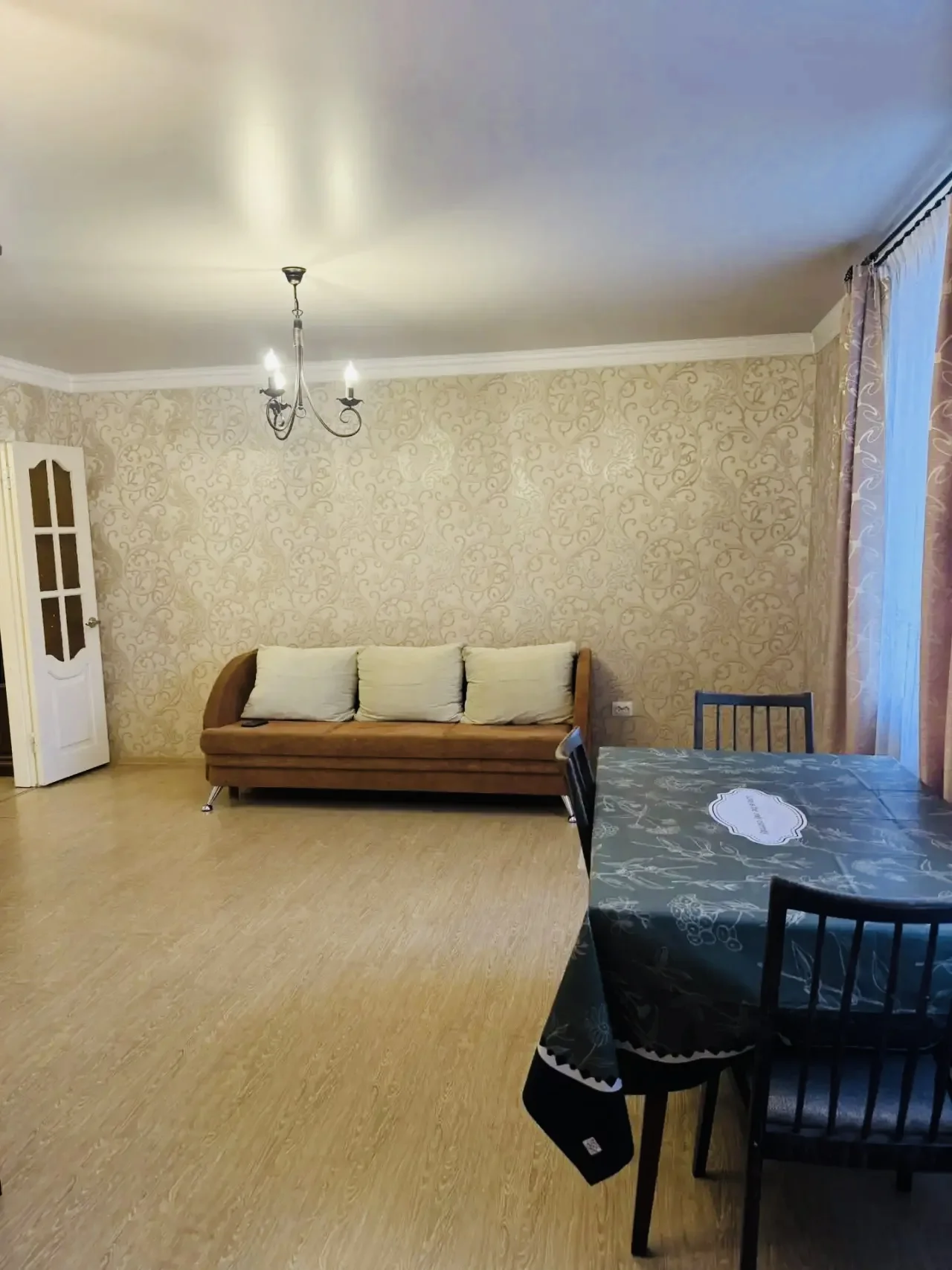 Посуточно в самом Центре Иркутска - миниатюра 4