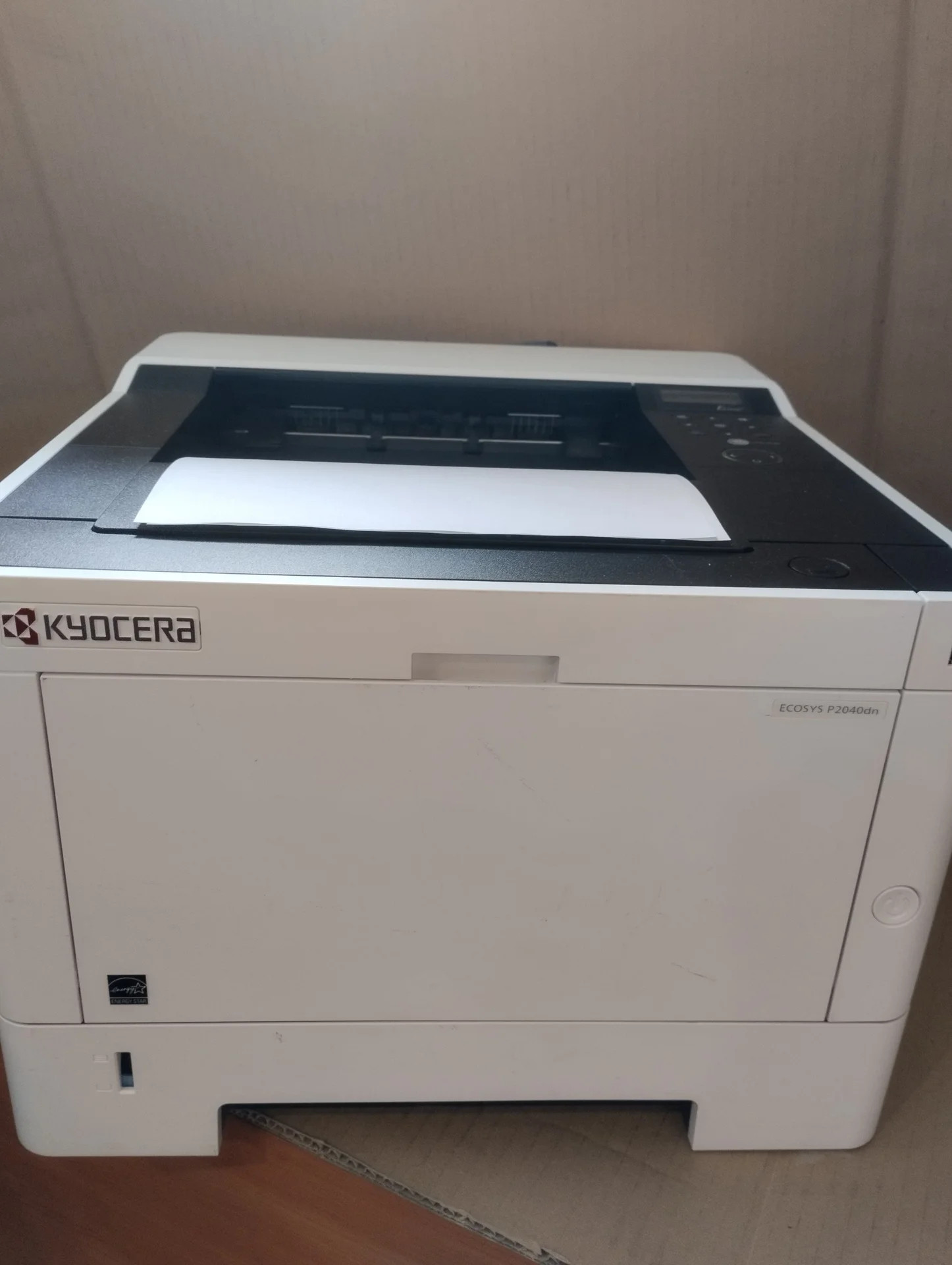 Принтер kyocera p2040dn - изображение 1
