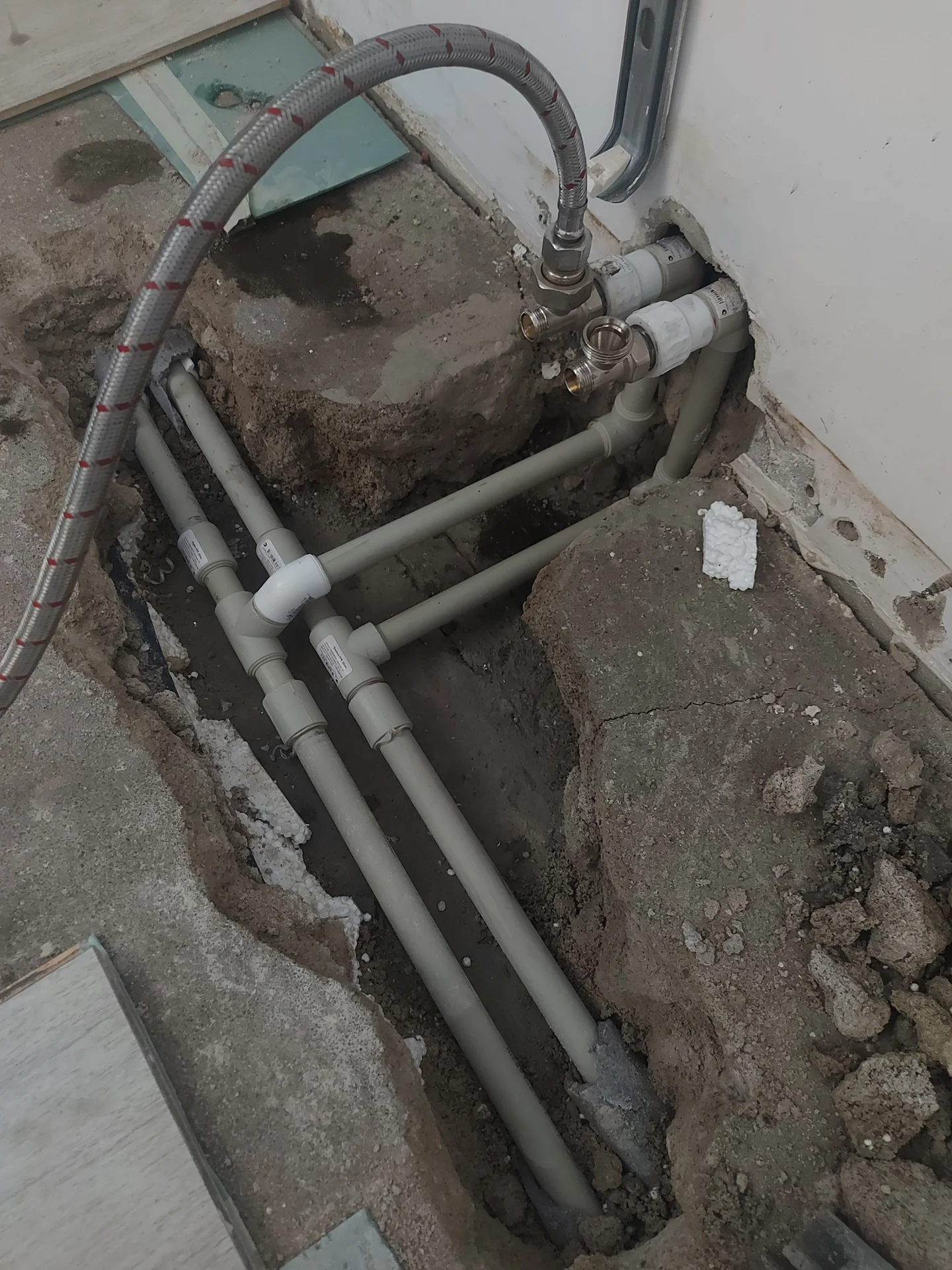 Поиск и устранение утечек систем отопления и водос - миниатюра 3
