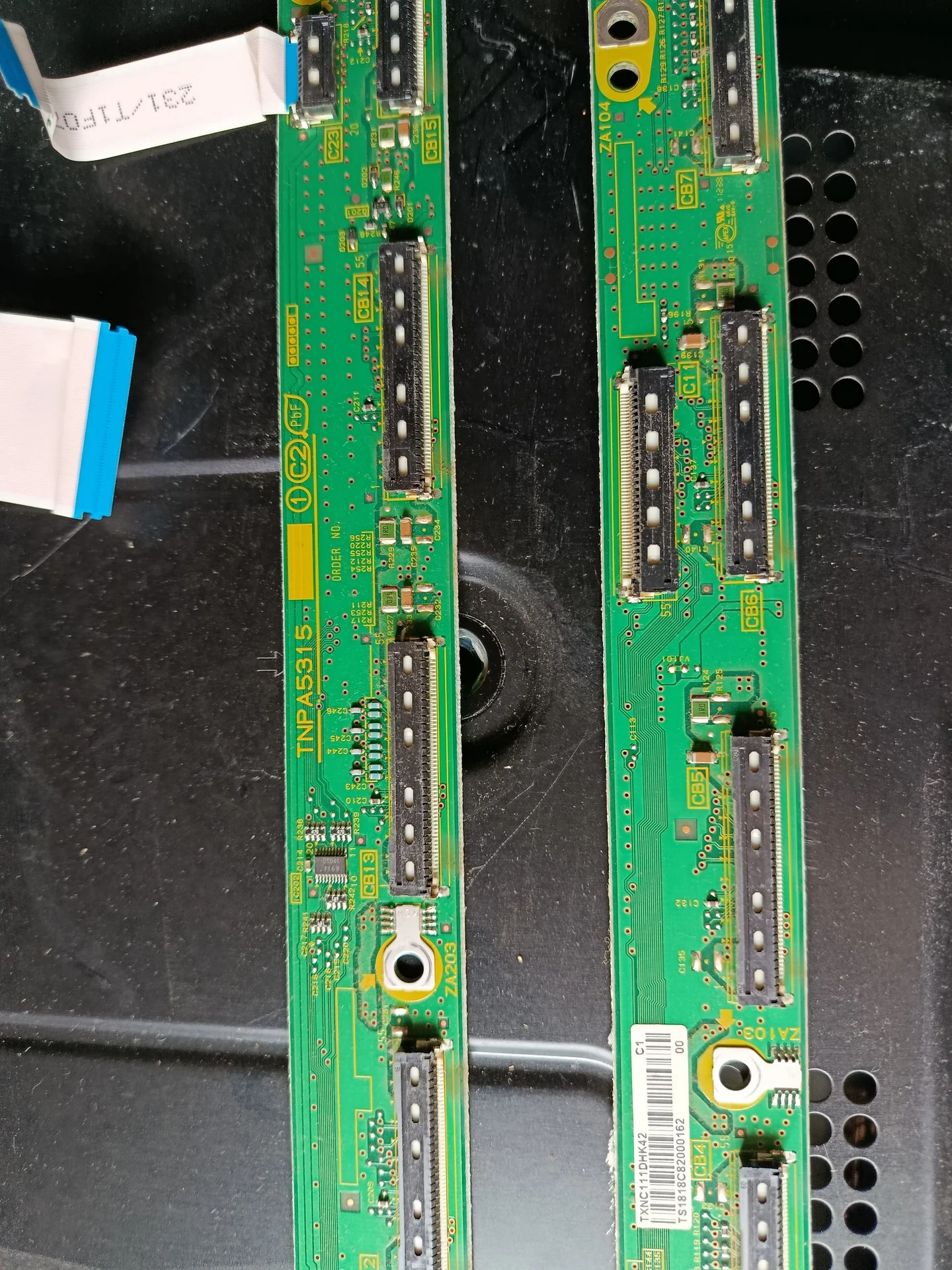 PANASONIG TX-PR42U30 - миниатюра 8