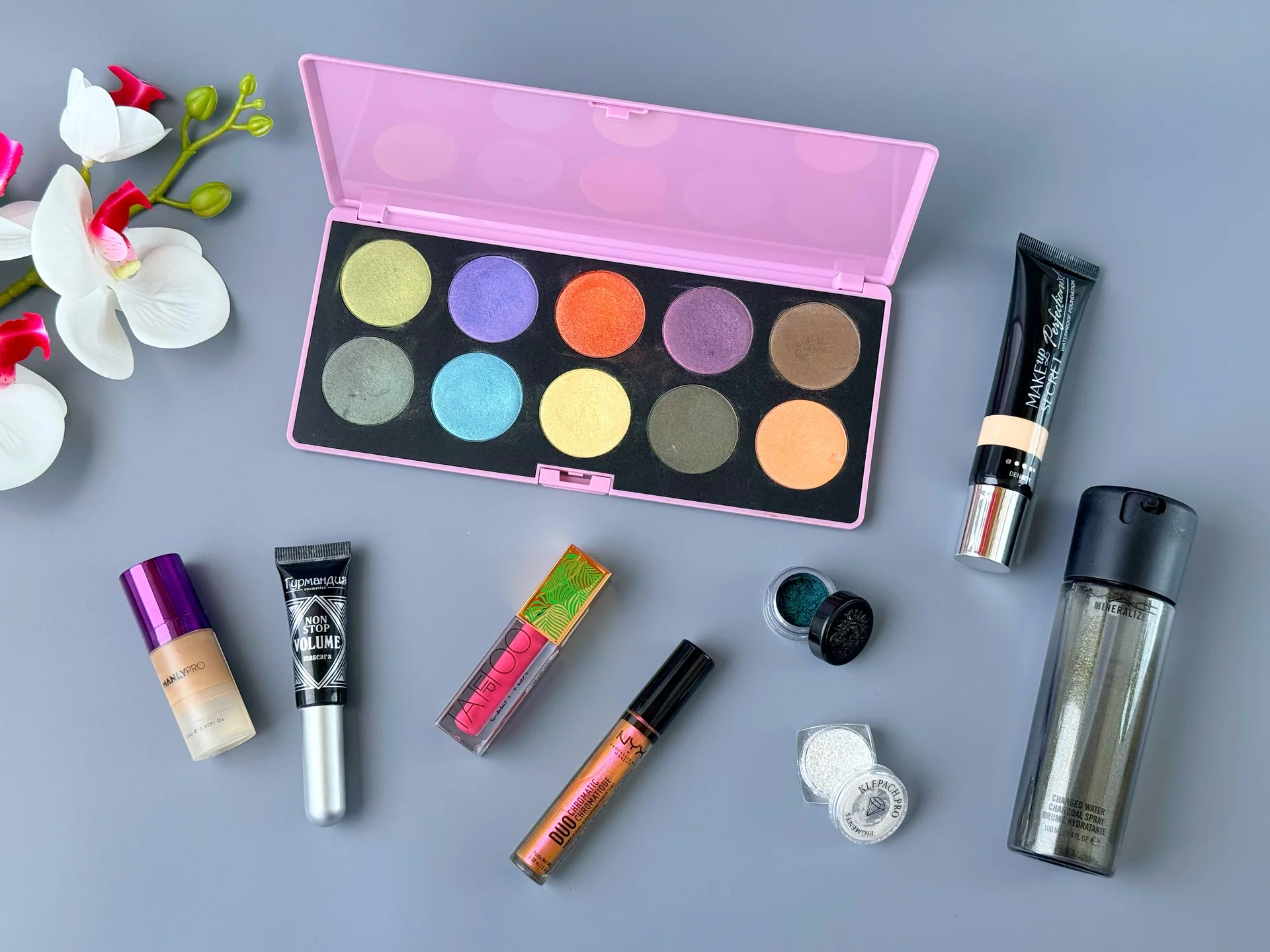 Косметика пакетом Neve Cosmetics MAC Manly Pro - изображение 1