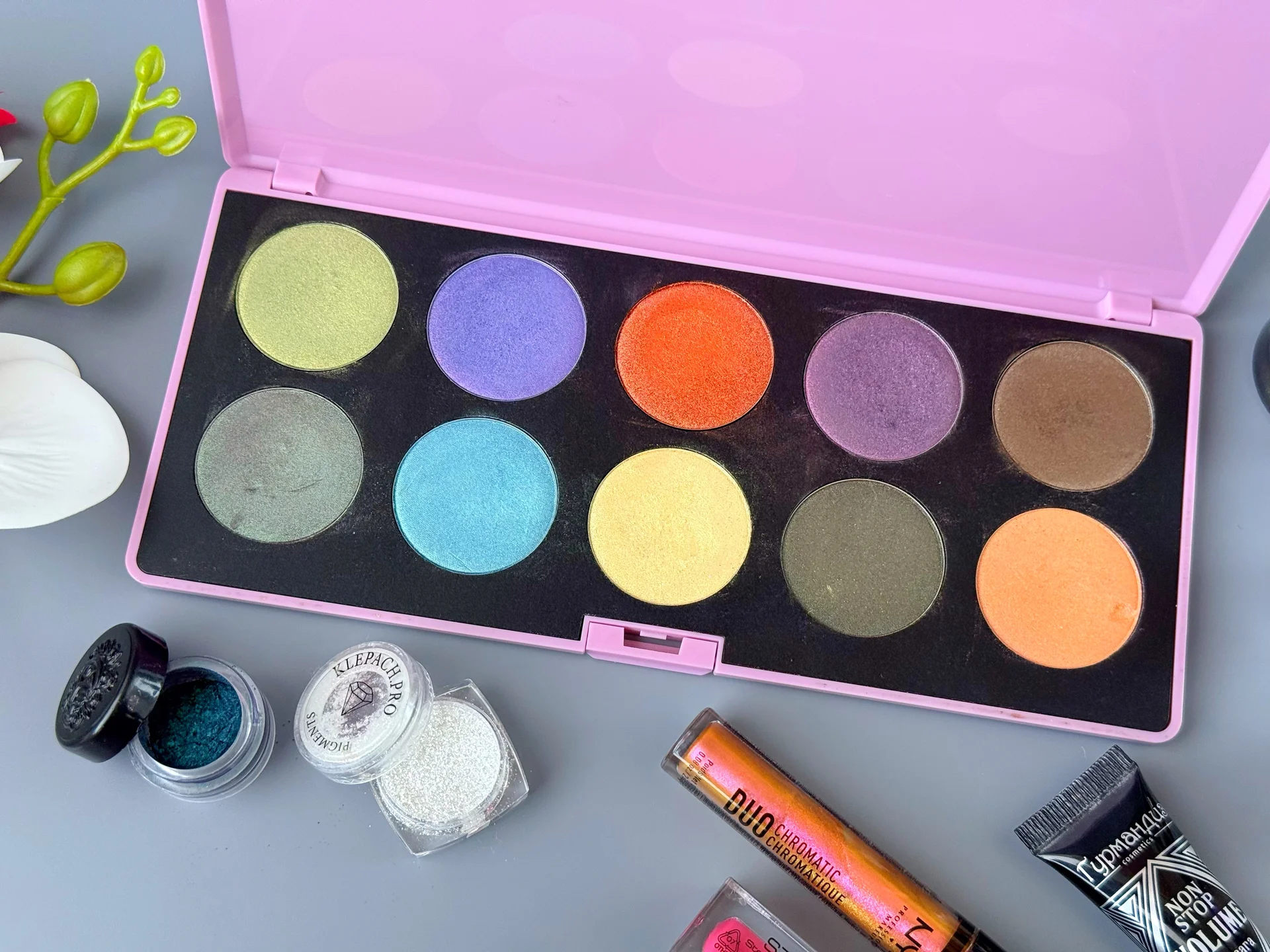 Косметика пакетом Neve Cosmetics MAC Manly Pro - миниатюра 3