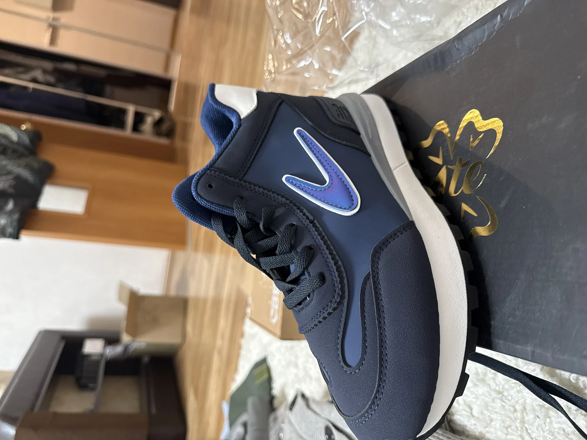 Кроссовки женские 39 размер - миниатюра 4