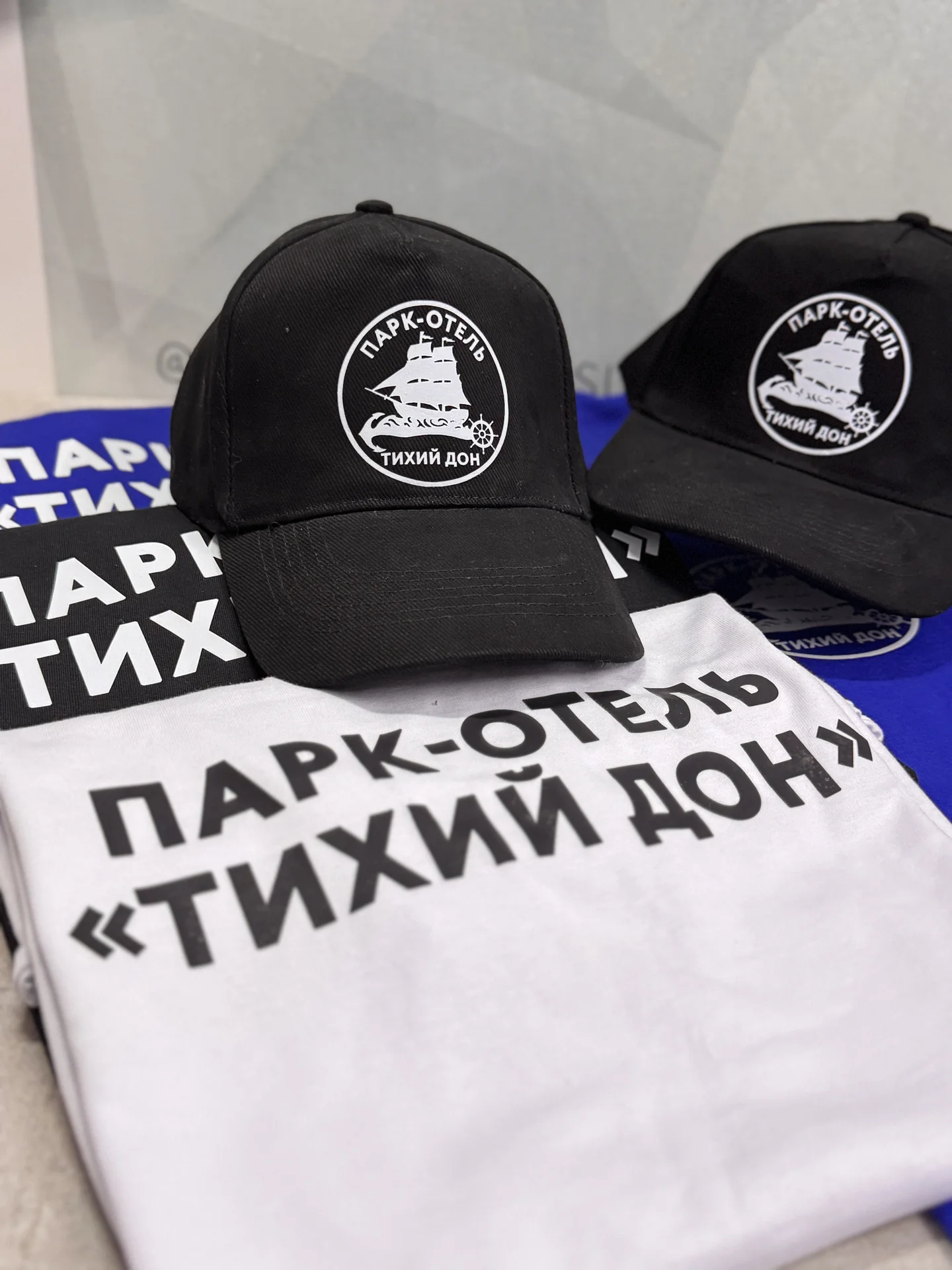 Печать на кепках (бейсболки, панамки) - миниатюра 3