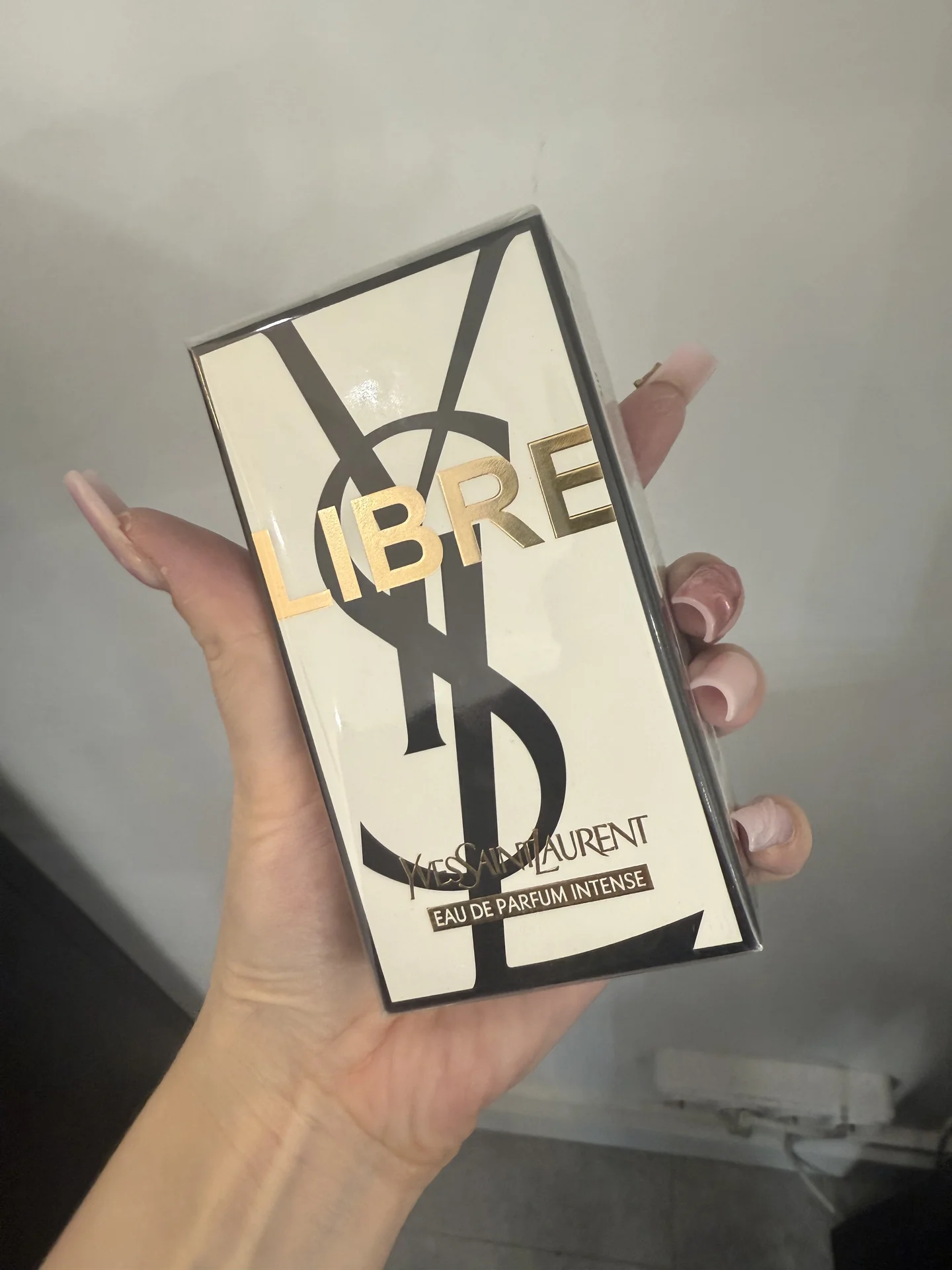 Yves Saint Laurent Libre intense - изображение 1