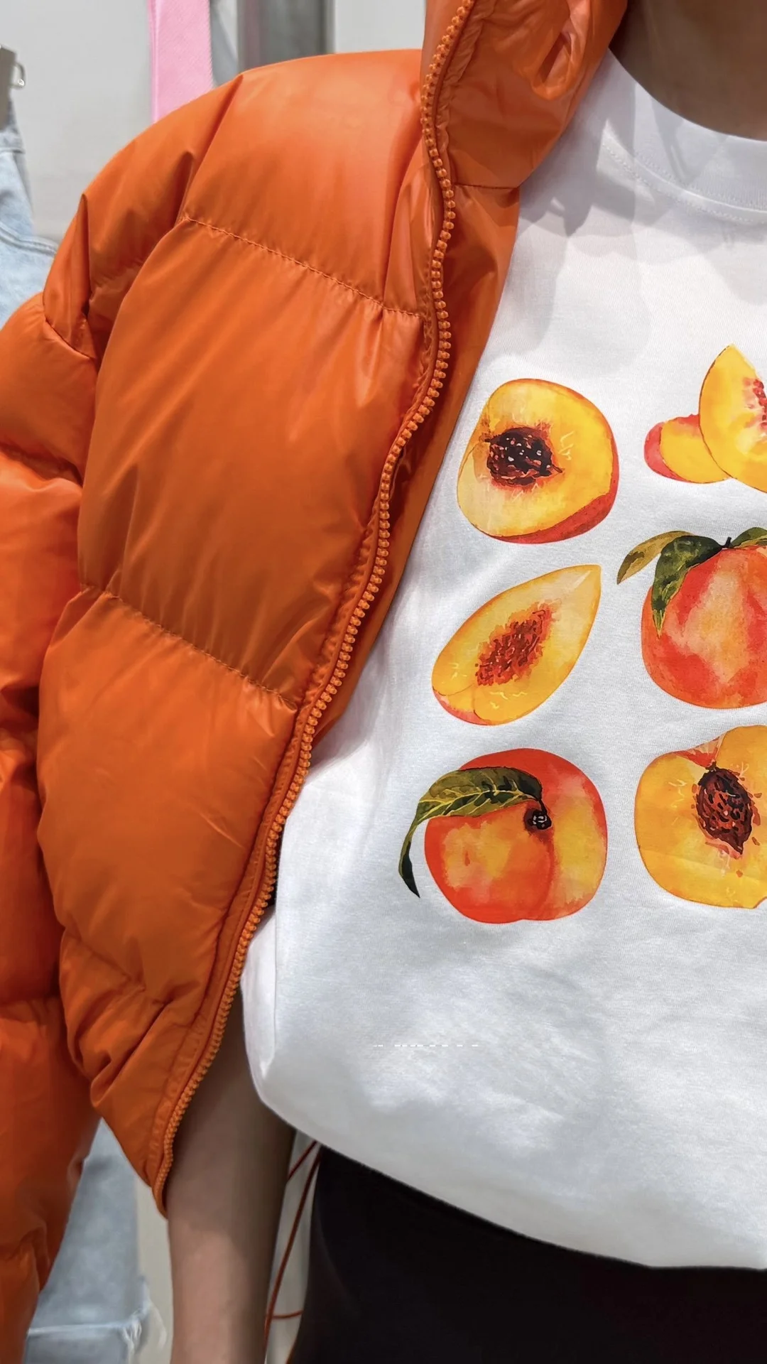 Плотная футболка peaches - миниатюра 2