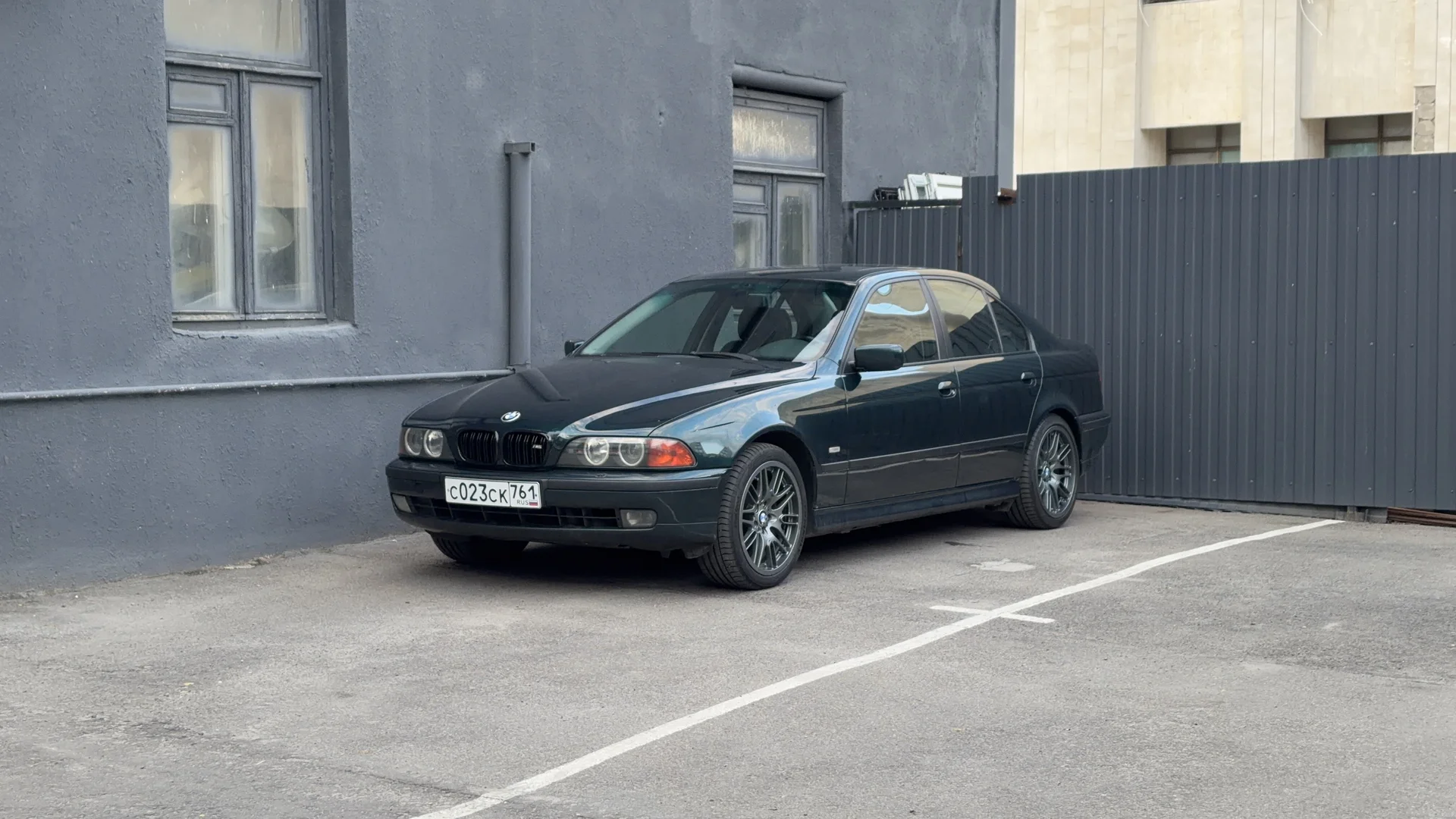 BMW 5 E39 - миниатюра 3