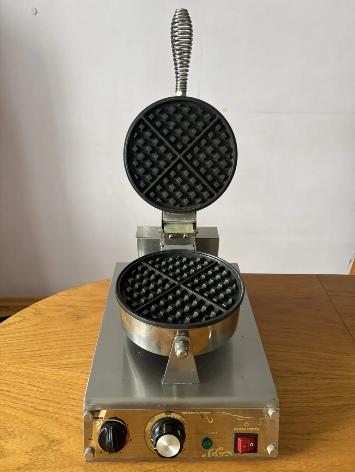 Продам вафельницу Gastrorag ZU-HF-01 б/у - миниатюра 2