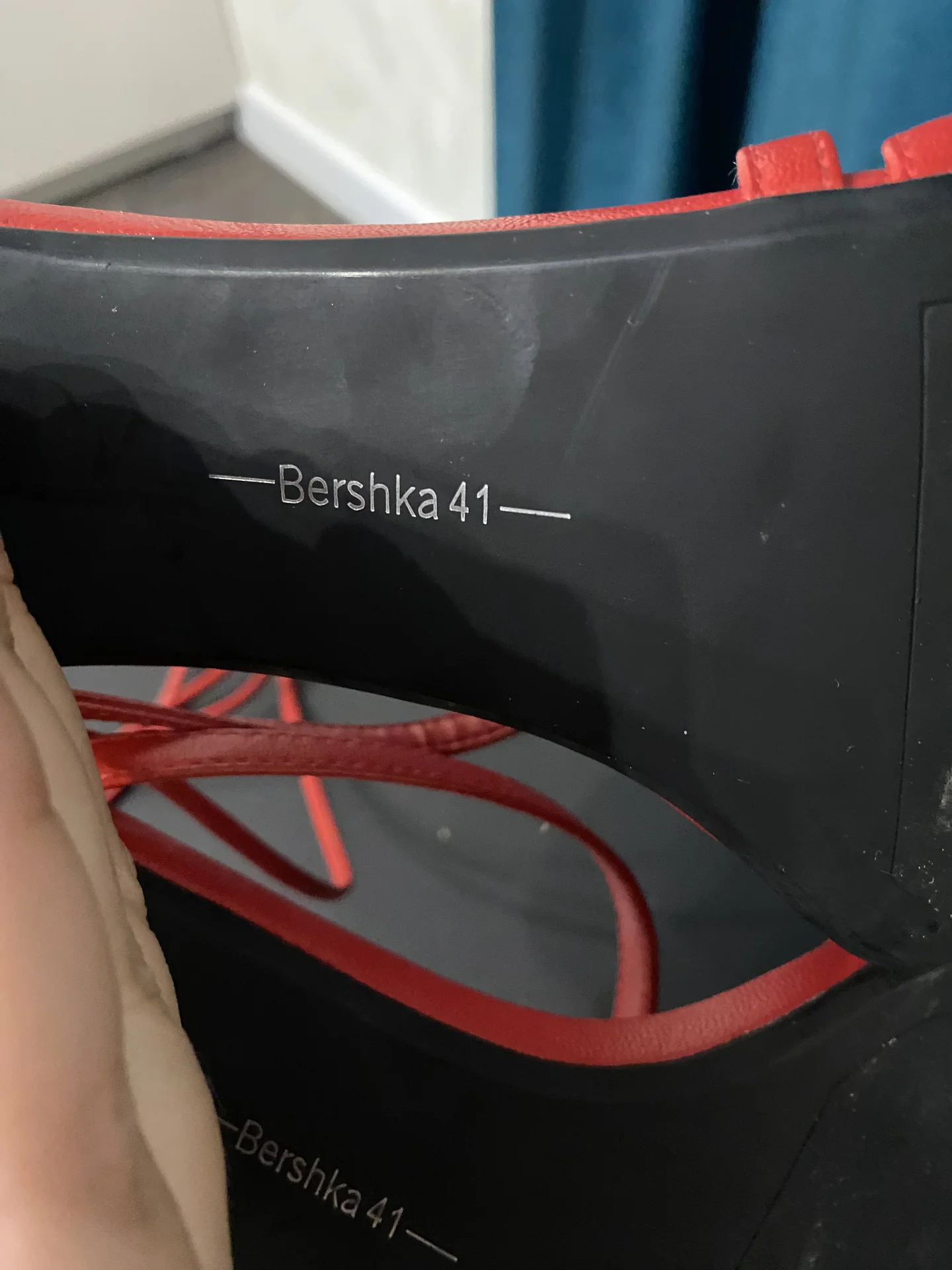 Босоножки Bershka 41 - миниатюра 4