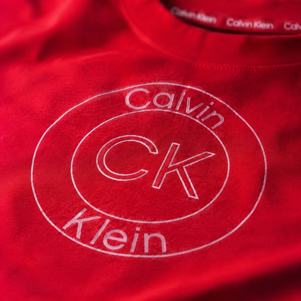 Футболка Calvin Klein новая ,оригинал - миниатюра 3
