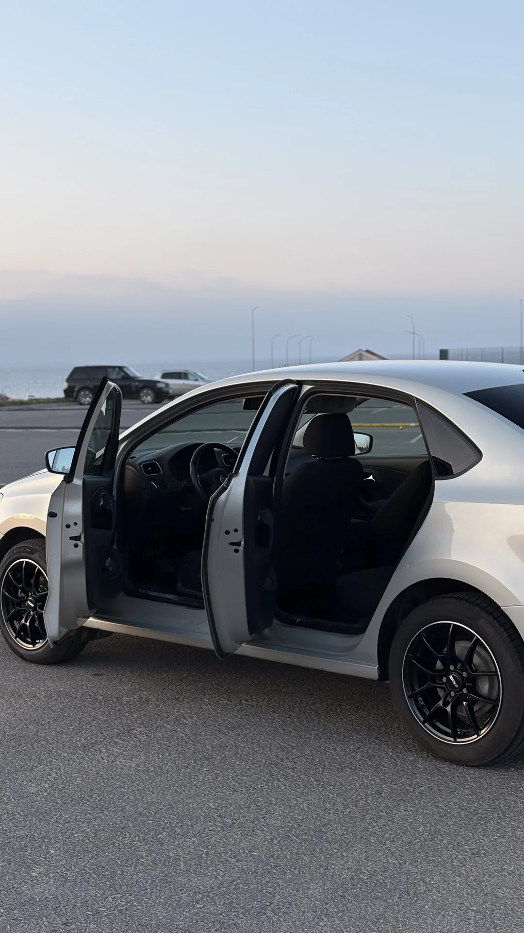 Volkswagen Polo - миниатюра 6