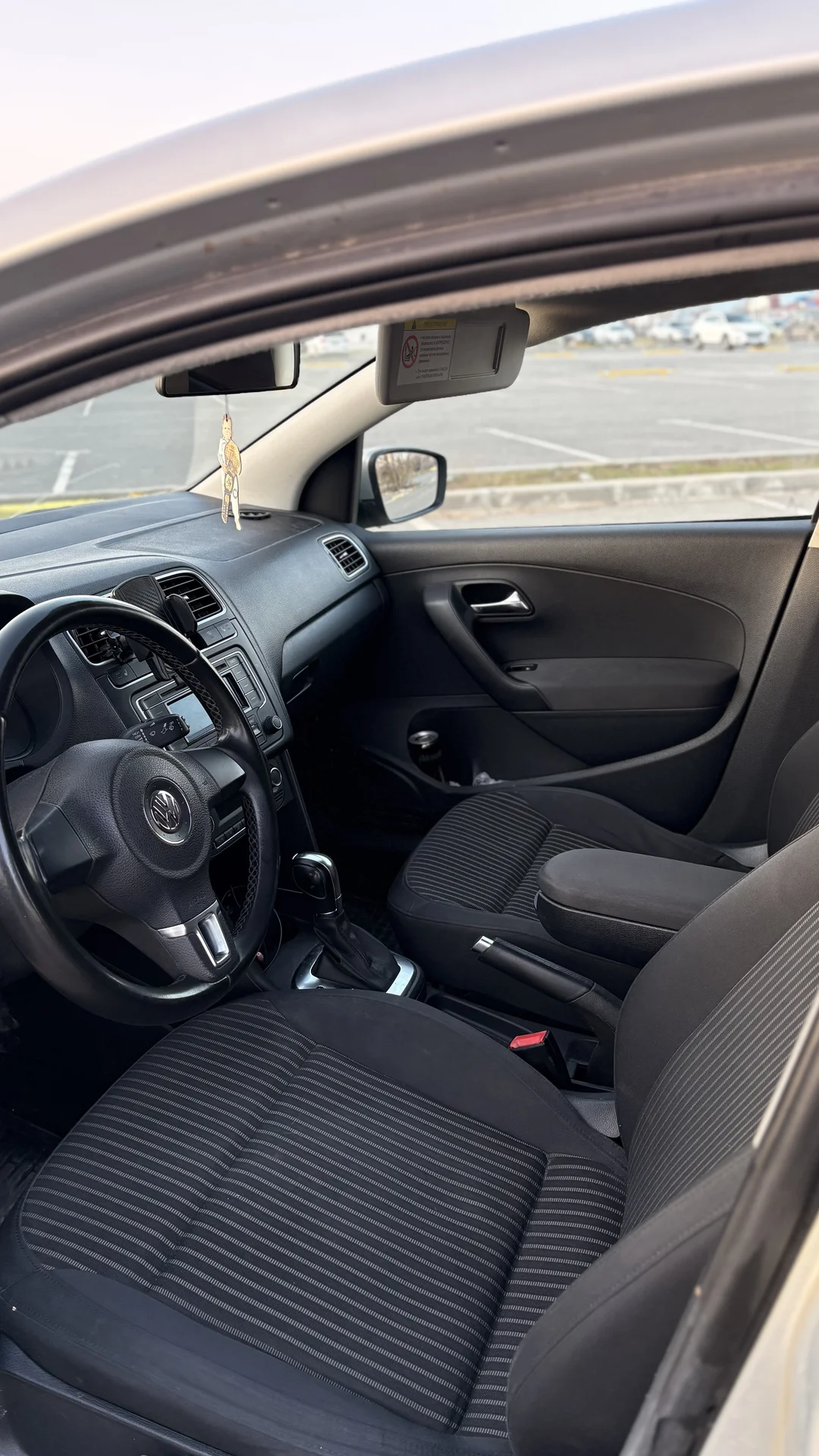Volkswagen Polo - миниатюра 8