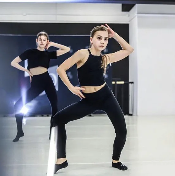Contemporary dance в Новороссийске (Контемпорари) - миниатюра 6